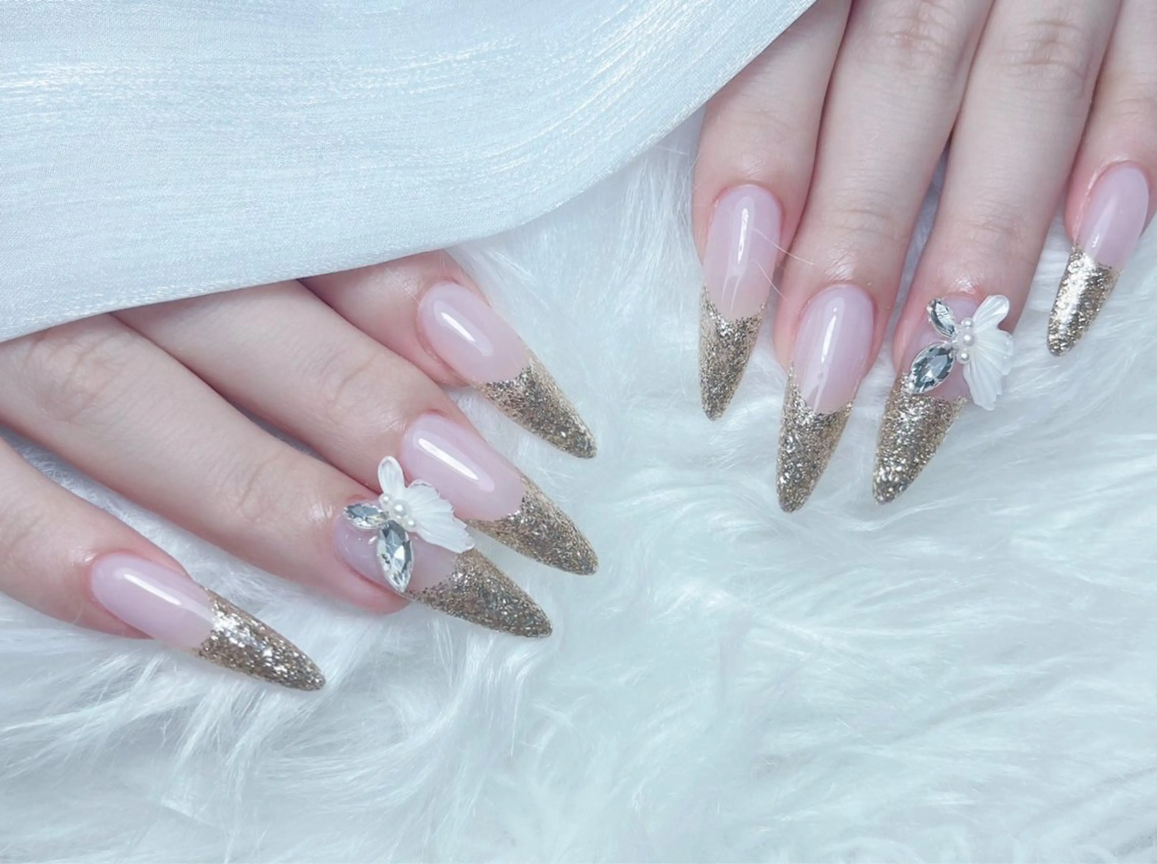 ネイル ハンドネイル M🌷nail 長さだし専門店のネイルデザイン