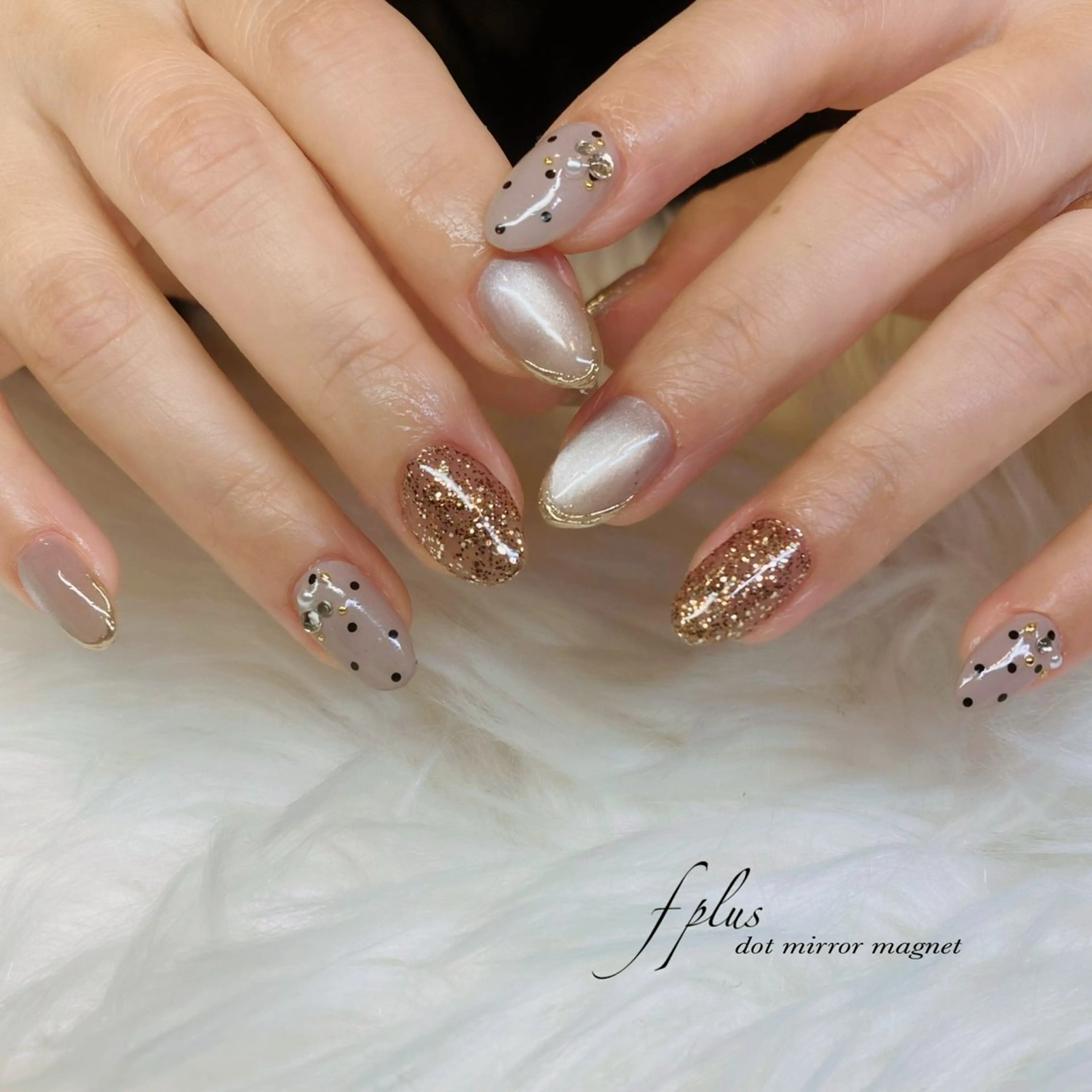 ネイル ドット マグネットネイル ミラーネイル ハンドネイル kanako nail🌷のネイルデザイン