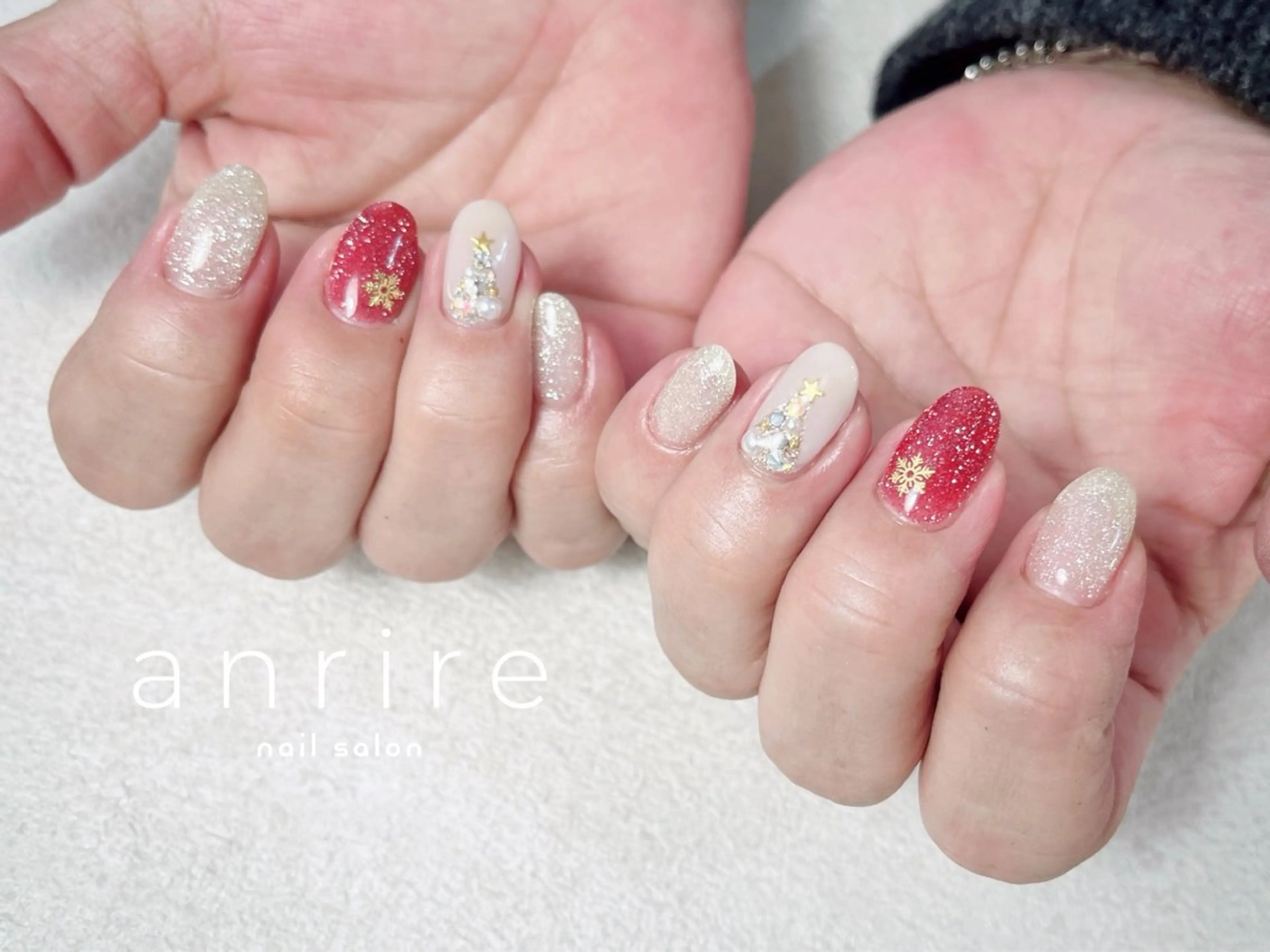 ネイル フラッシュネイル ジェルネイル キラキラネイル パラジェル 赤色 ハンドネイル nailsalon anrireのネイルデザイン