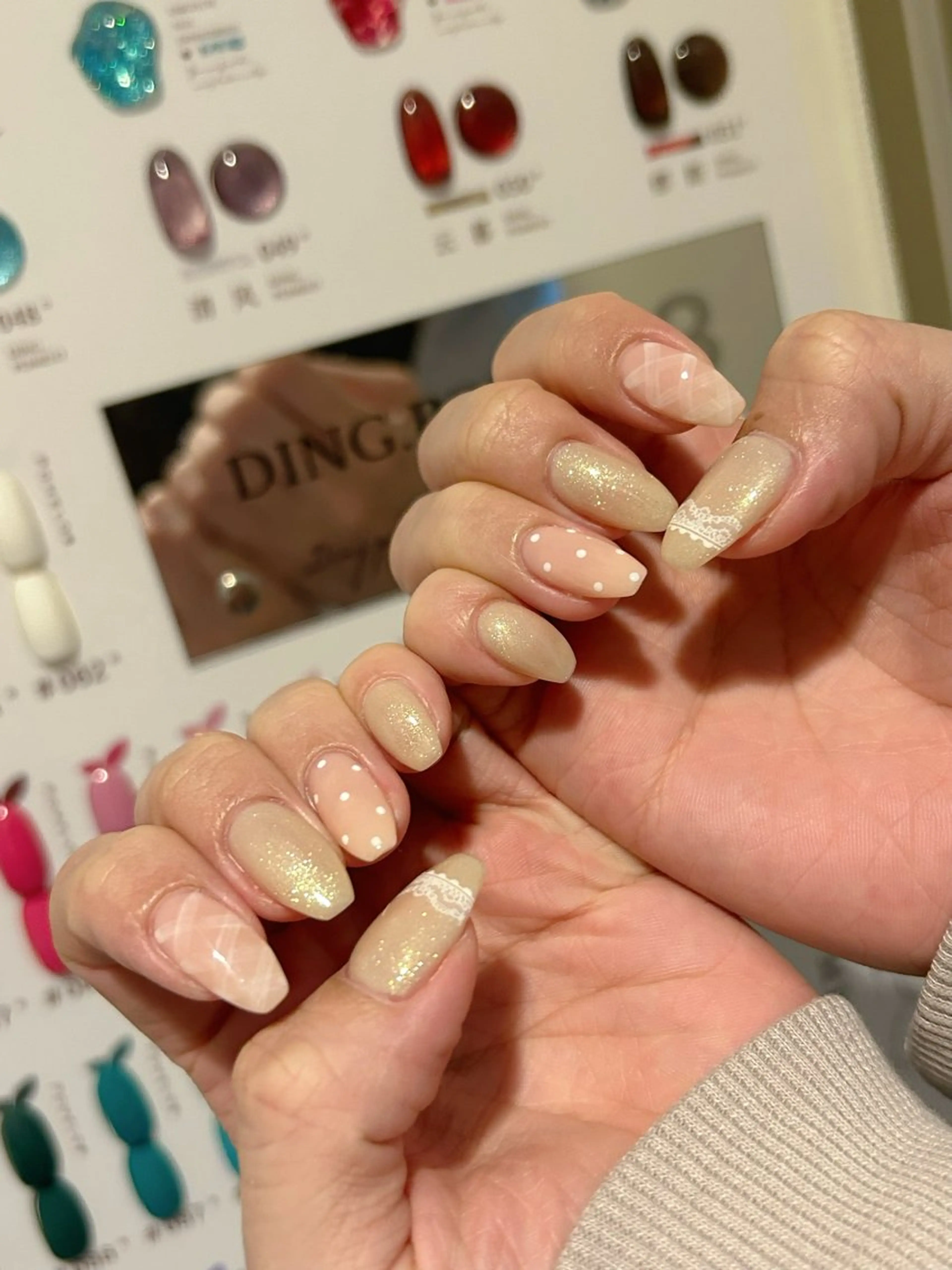 ネイル アートネイル オーロラネイル フレンチネイル ジェルネイル ガラスフレンチ RINN ANA.CHUOのネイルデザイン