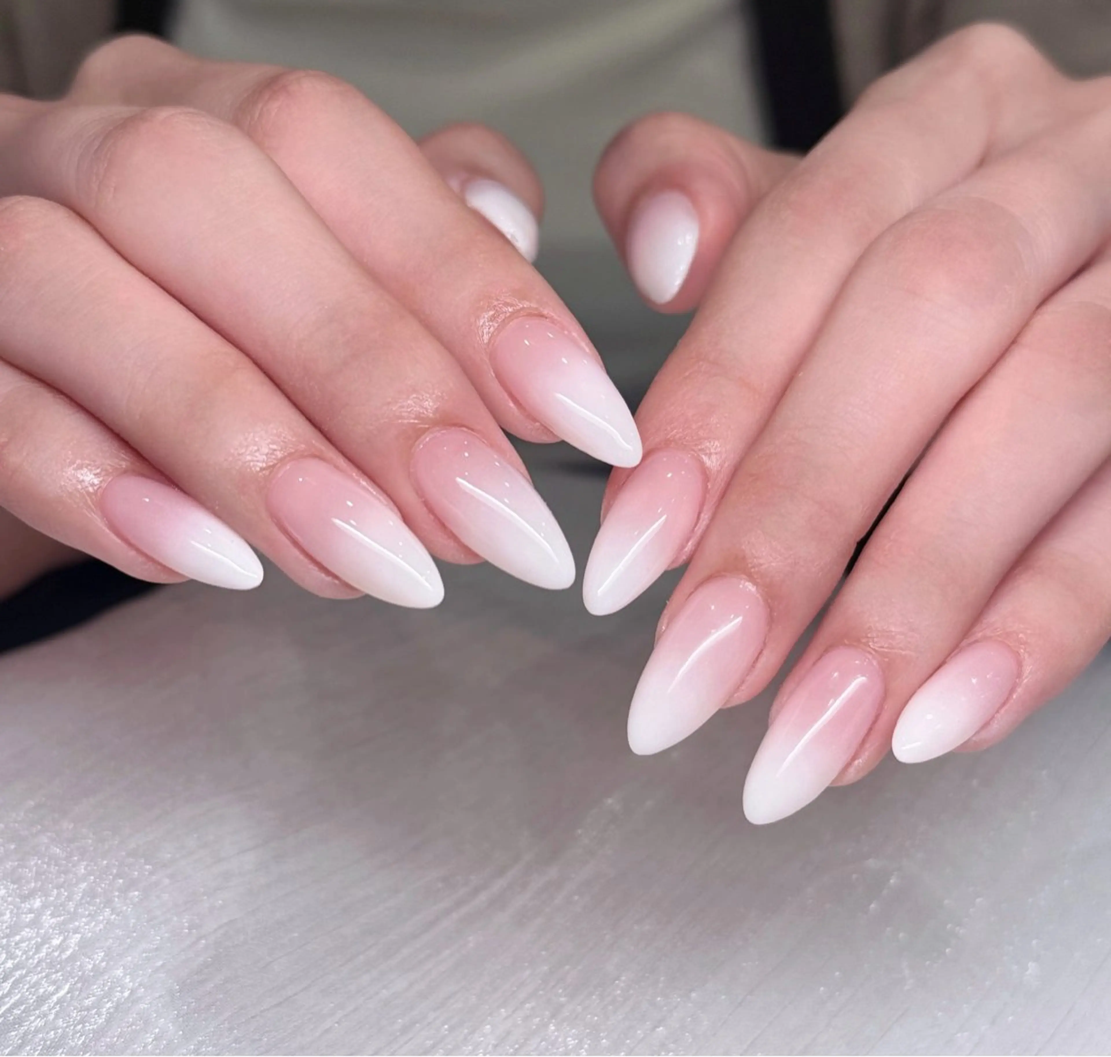 ネイル オーロラネイル ブルー チークネイル フットネイル フレンチネイル ハンドネイル REI レイのネイルデザイン