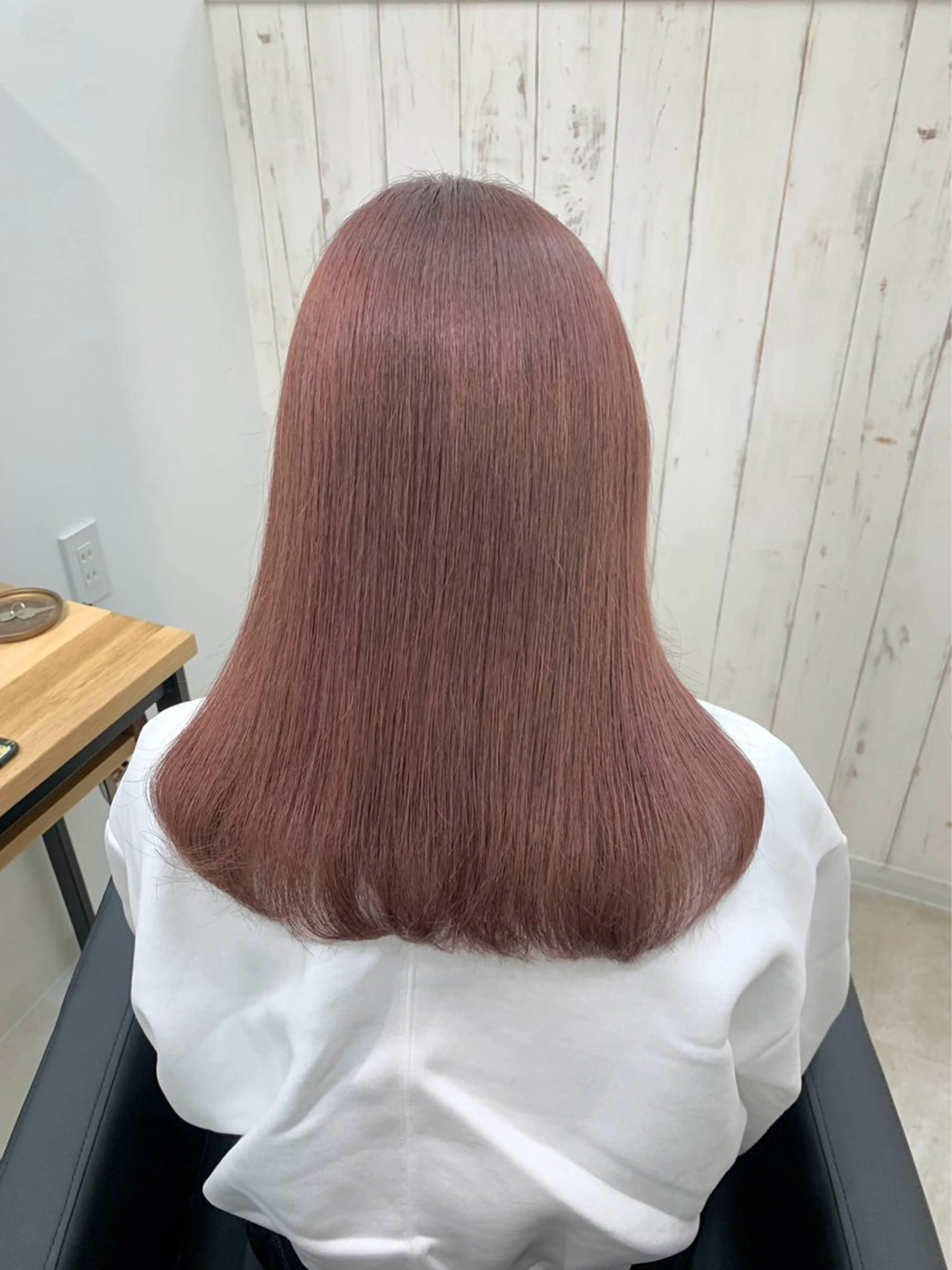 カラー ヘアカラー 河合 愛実のヘアスタイル