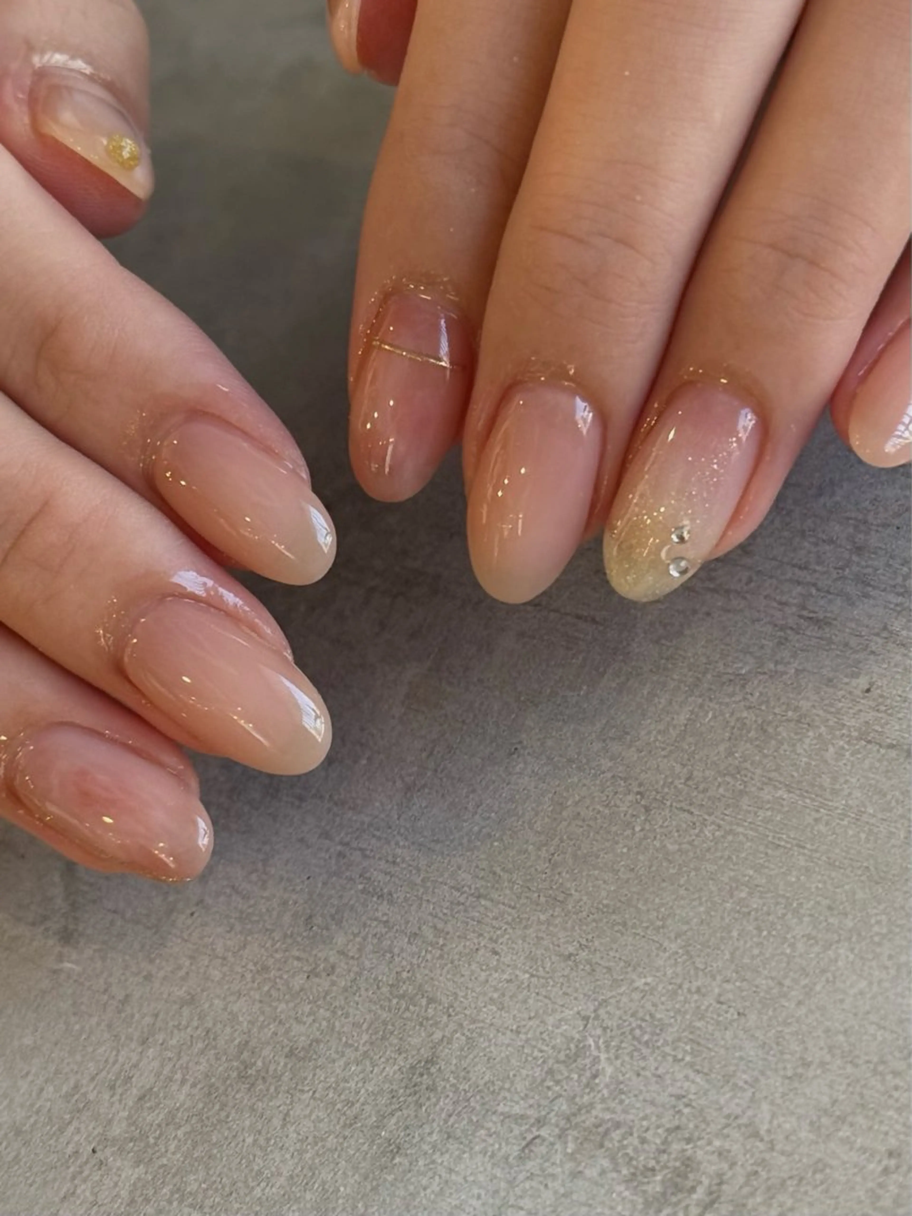 ネイル ハンドネイル LOA. nanaのネイルデザイン