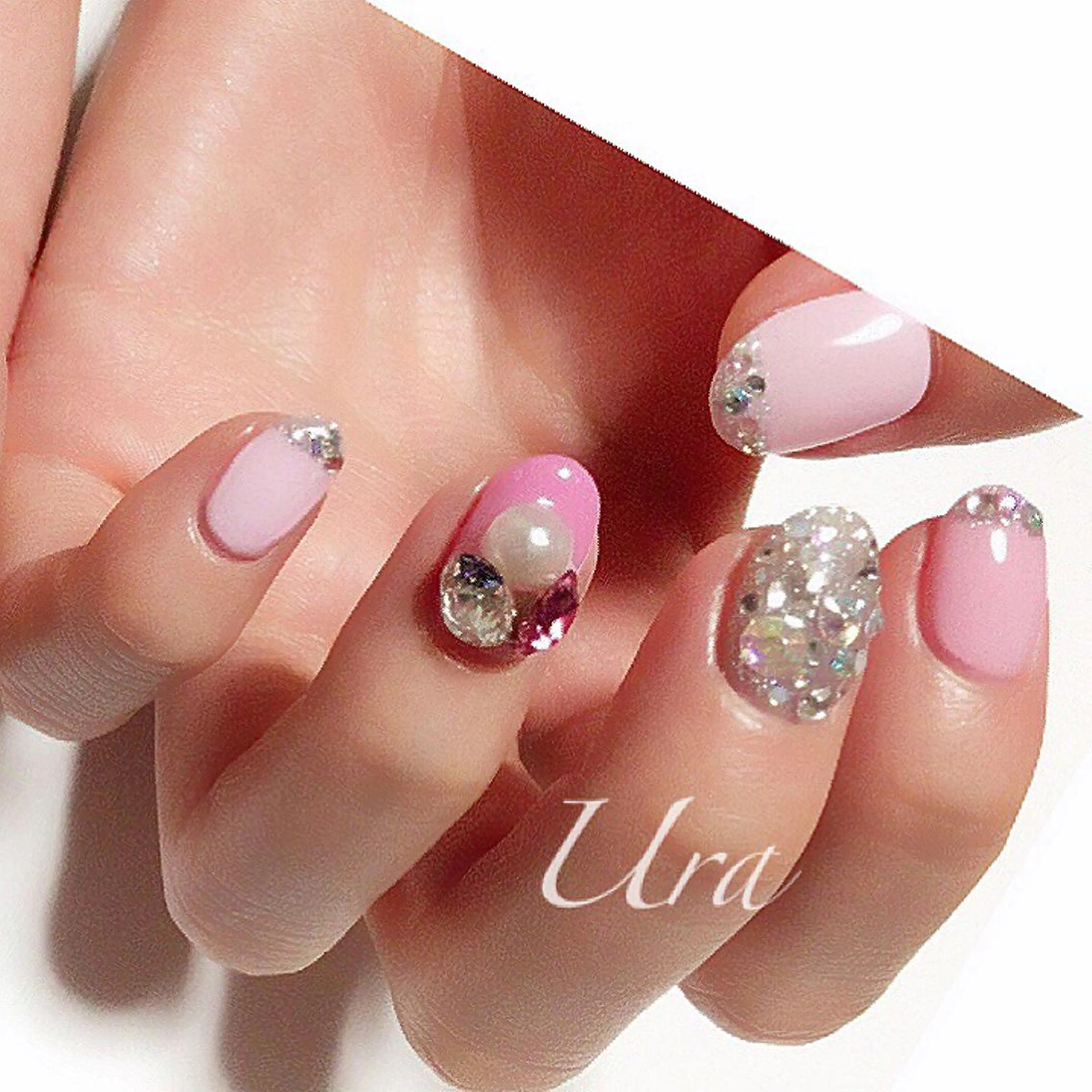 ネイル キラキラネイル ピンク UrakoNail 《nail》のネイルデザイン