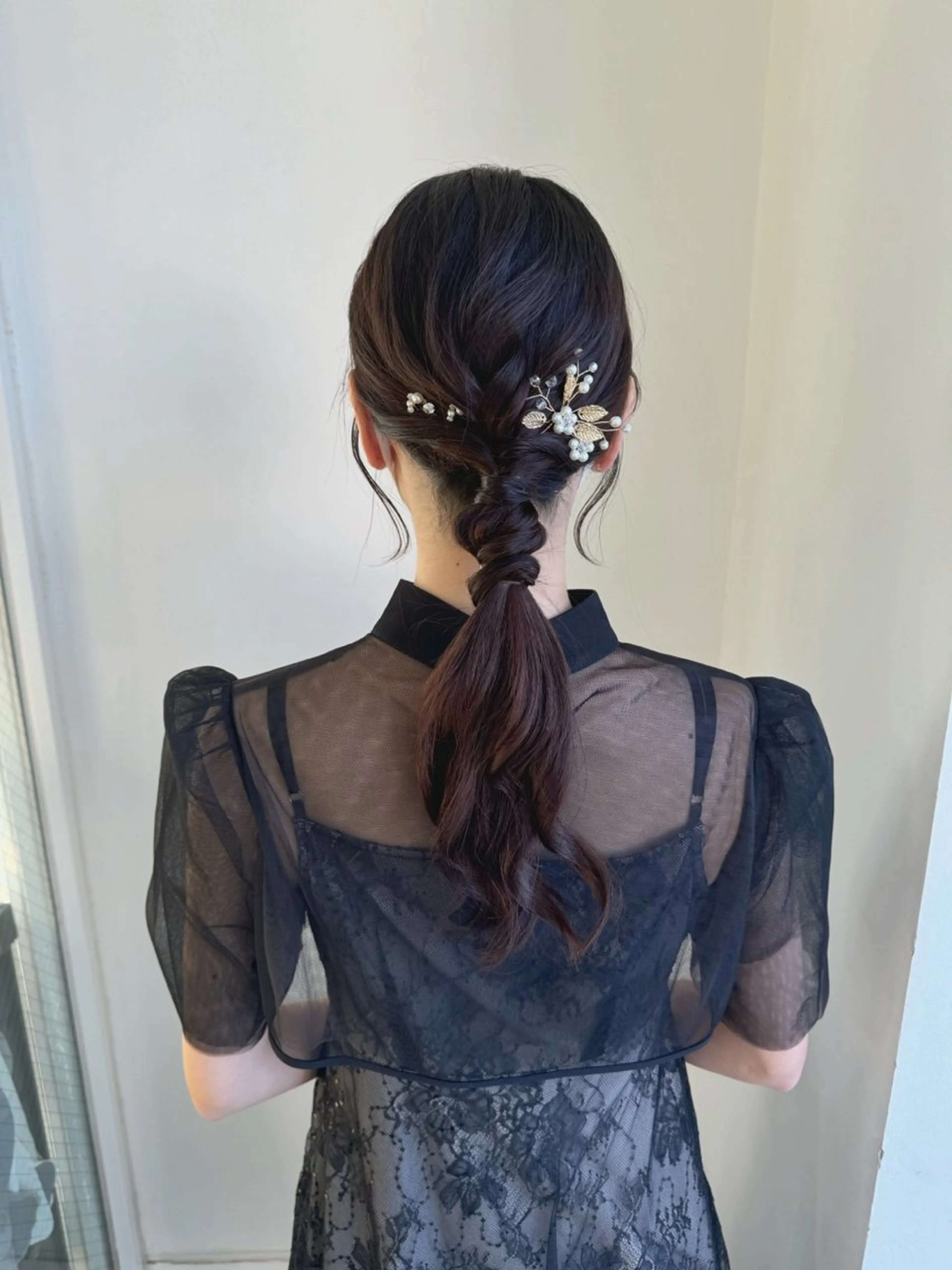 ロング ヘアアレンジ ヘアセット maina/透明感 ベージュ/ブラウンのヘアスタイル