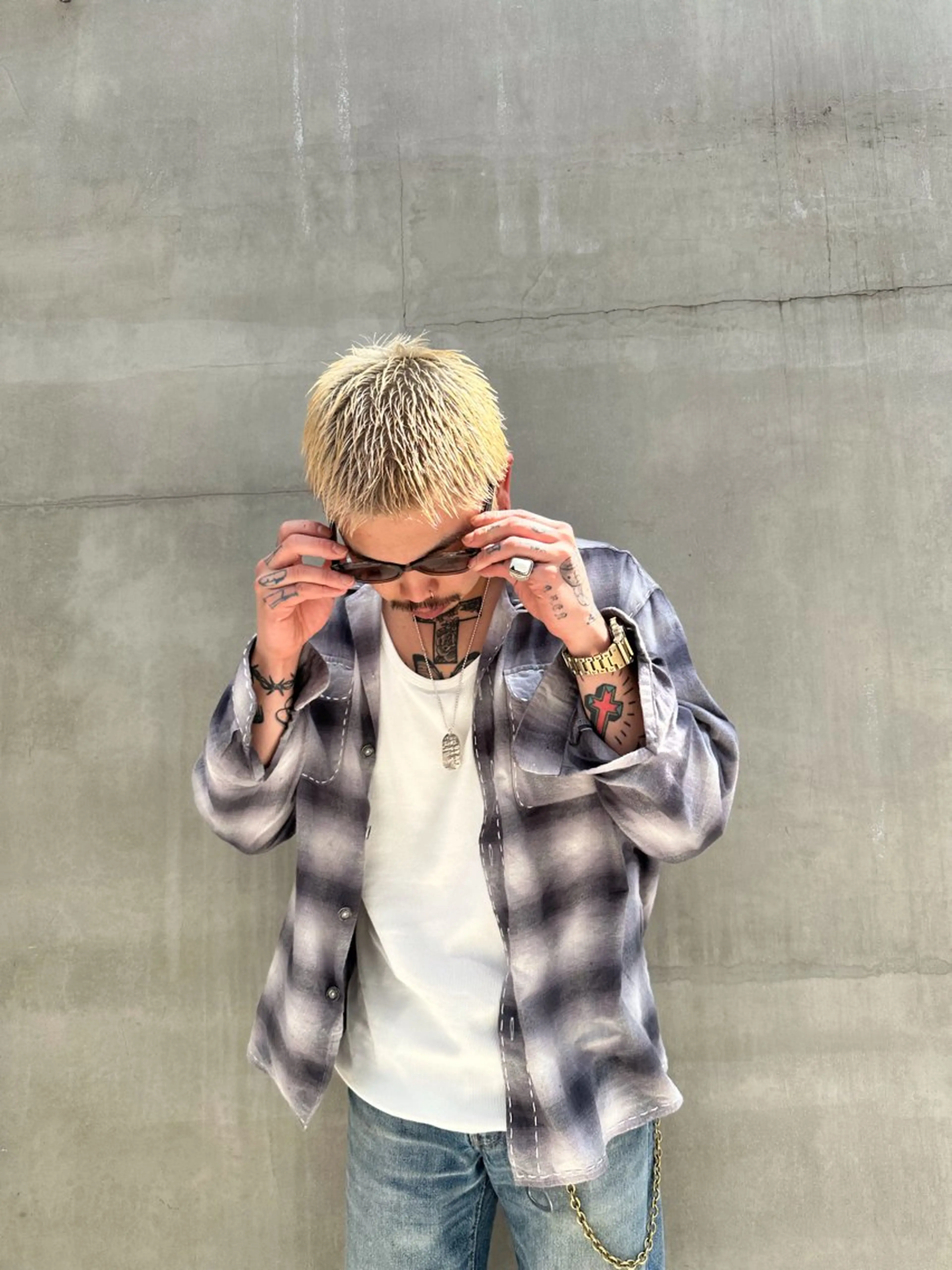 ショート カラー メンズ メンズハイトーン ハイトーンカラー カット ヘアカラー トリートメント lana hair 新宿/髪質改善のヘアスタイル