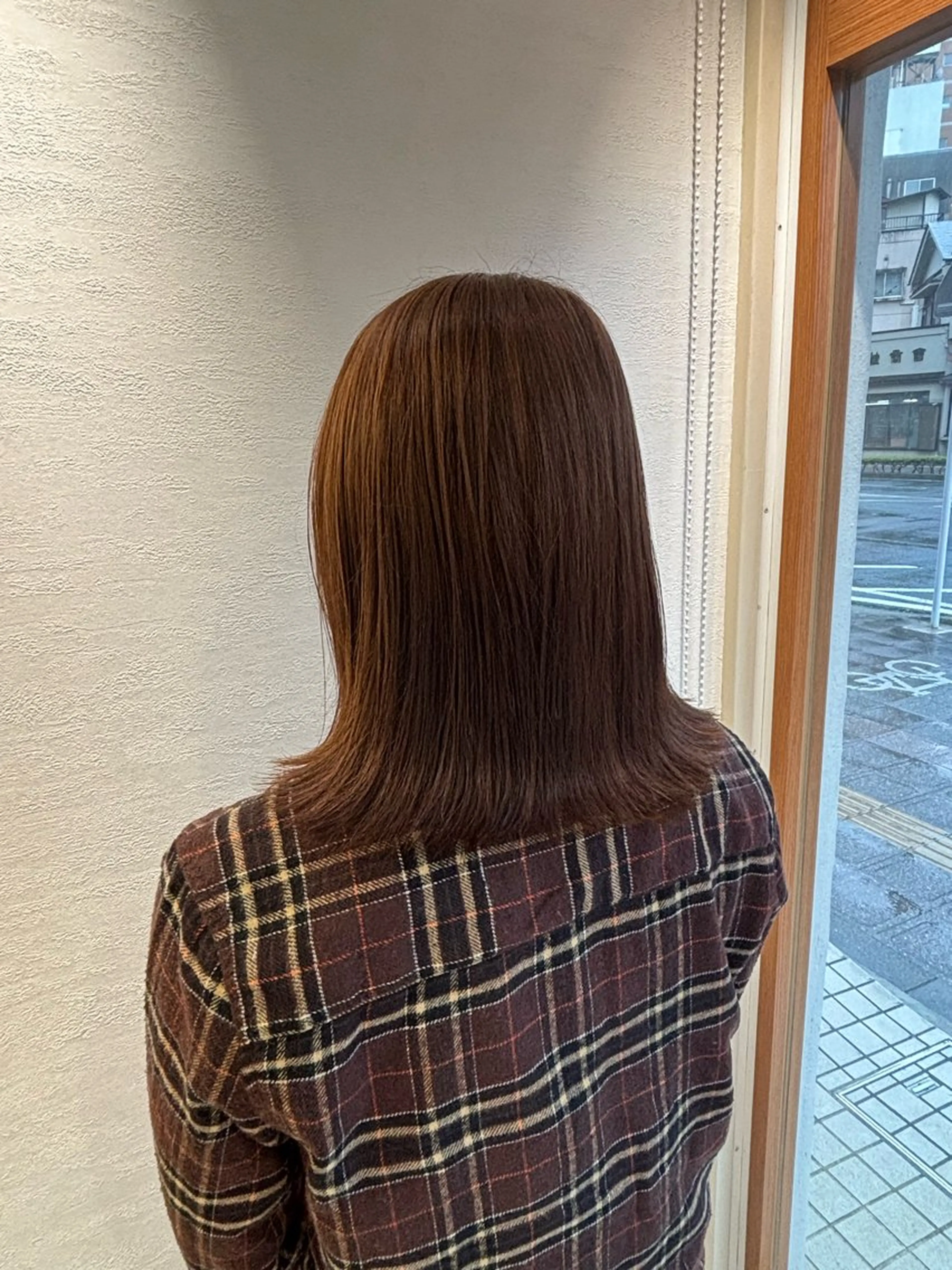 ミディアム ボブ 外ハネヘア 荒神 駿太のヘアスタイル