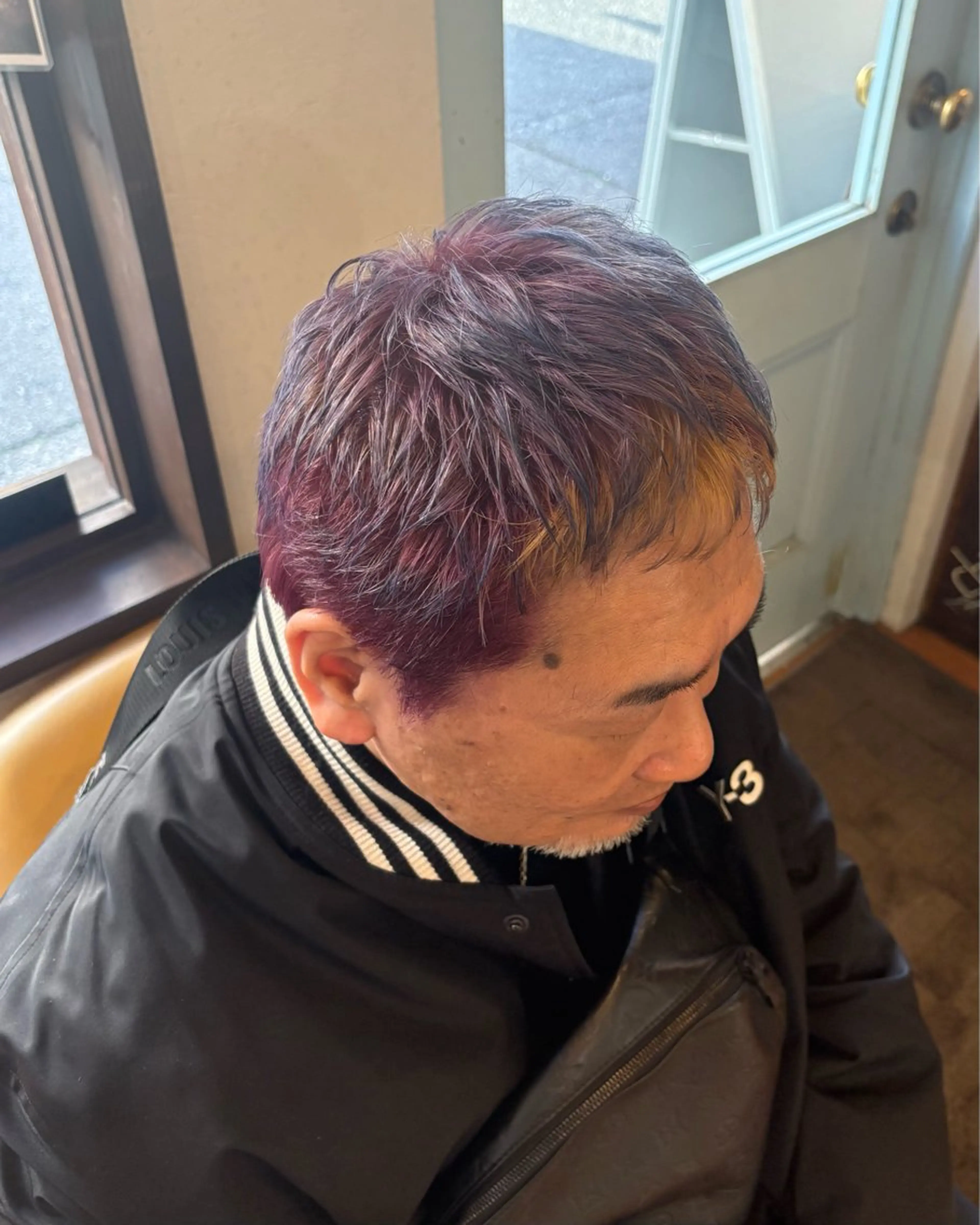 ショート カラー ブリーチ 元山 透明感艶カラー 🌻レイヤーカットのヘアスタイル