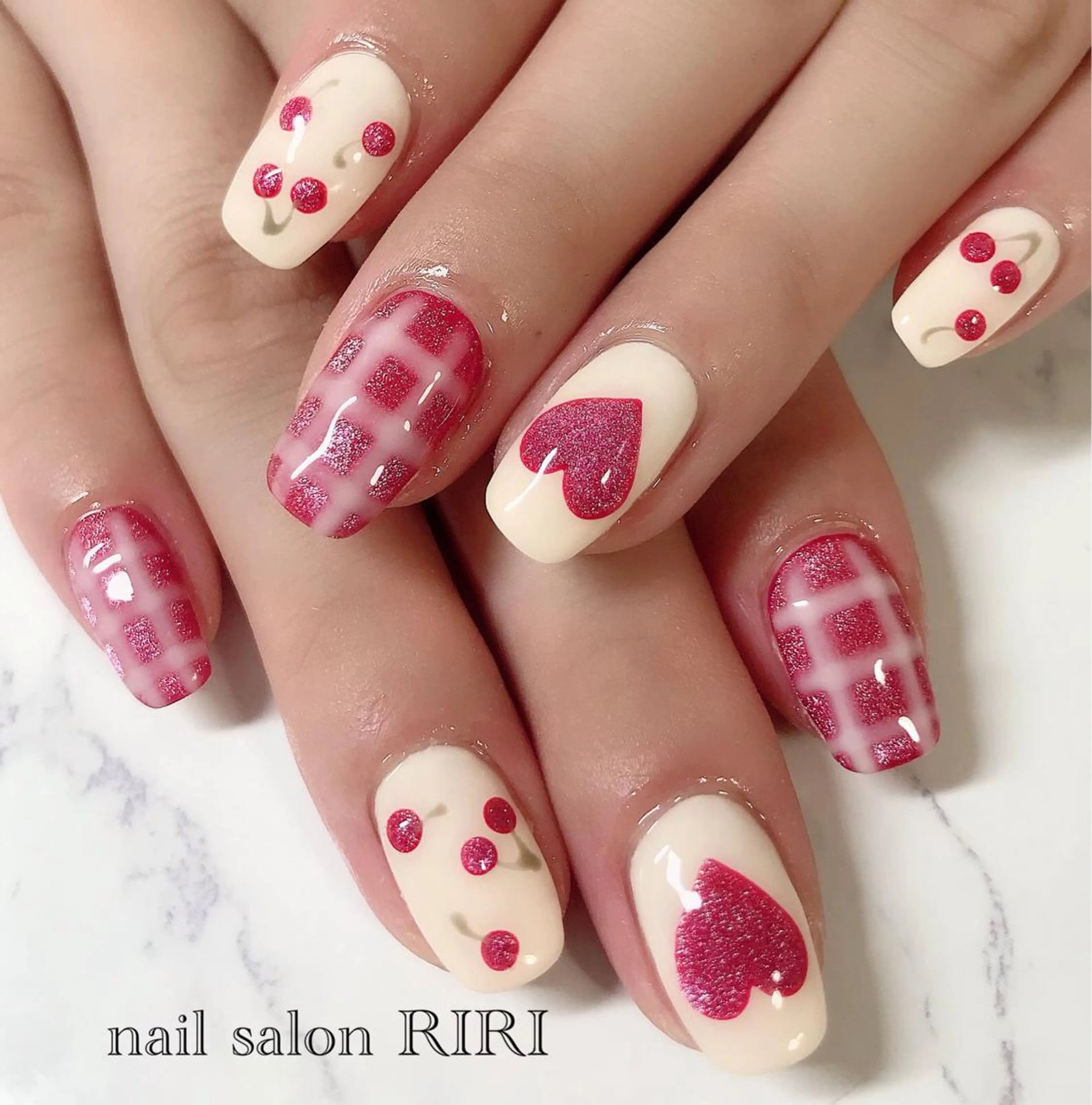 ネイル ハート マグネットネイル RIRI リリのネイルデザイン
