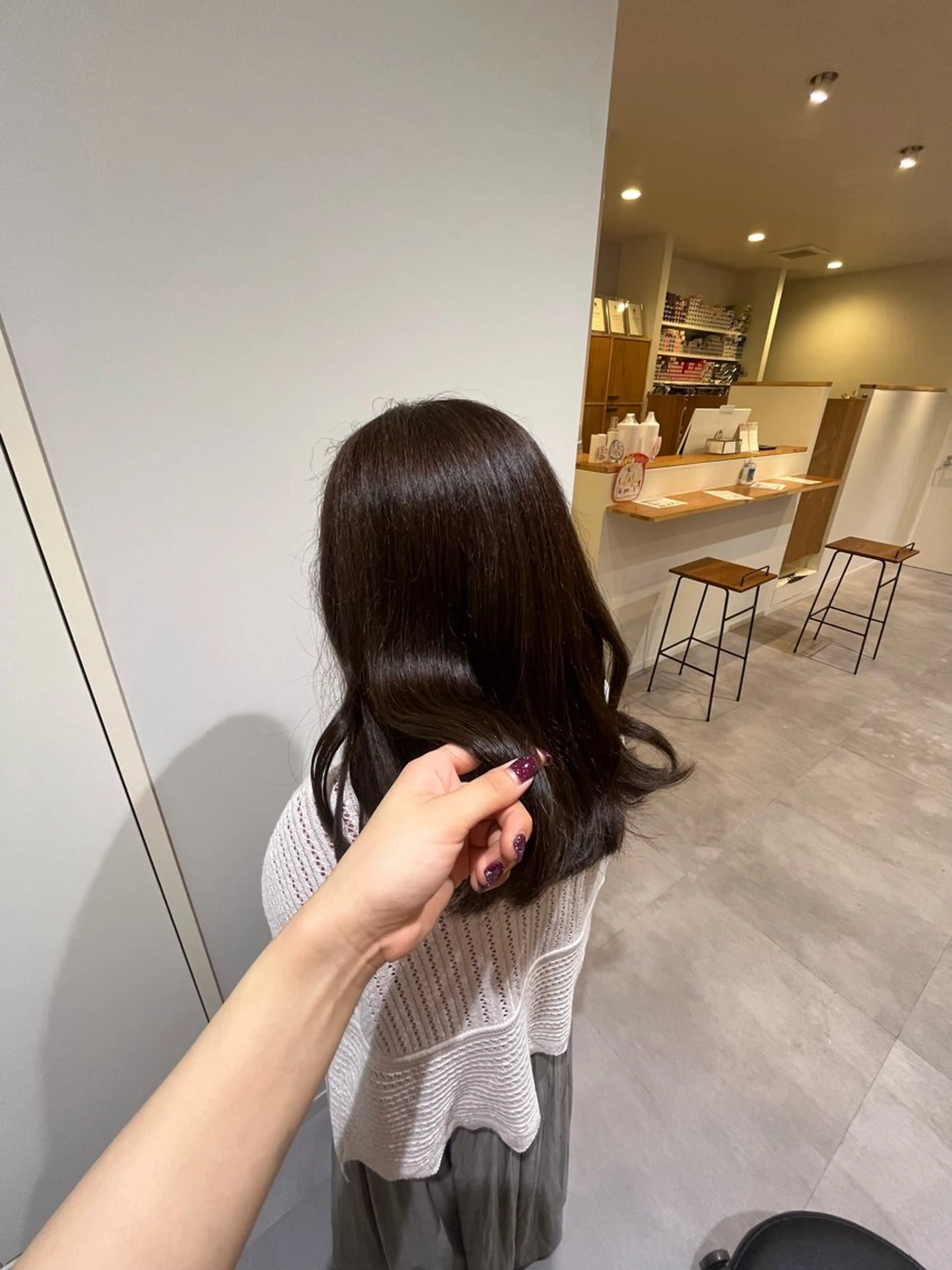 ミディアム 安田 佳純歩のヘアスタイル