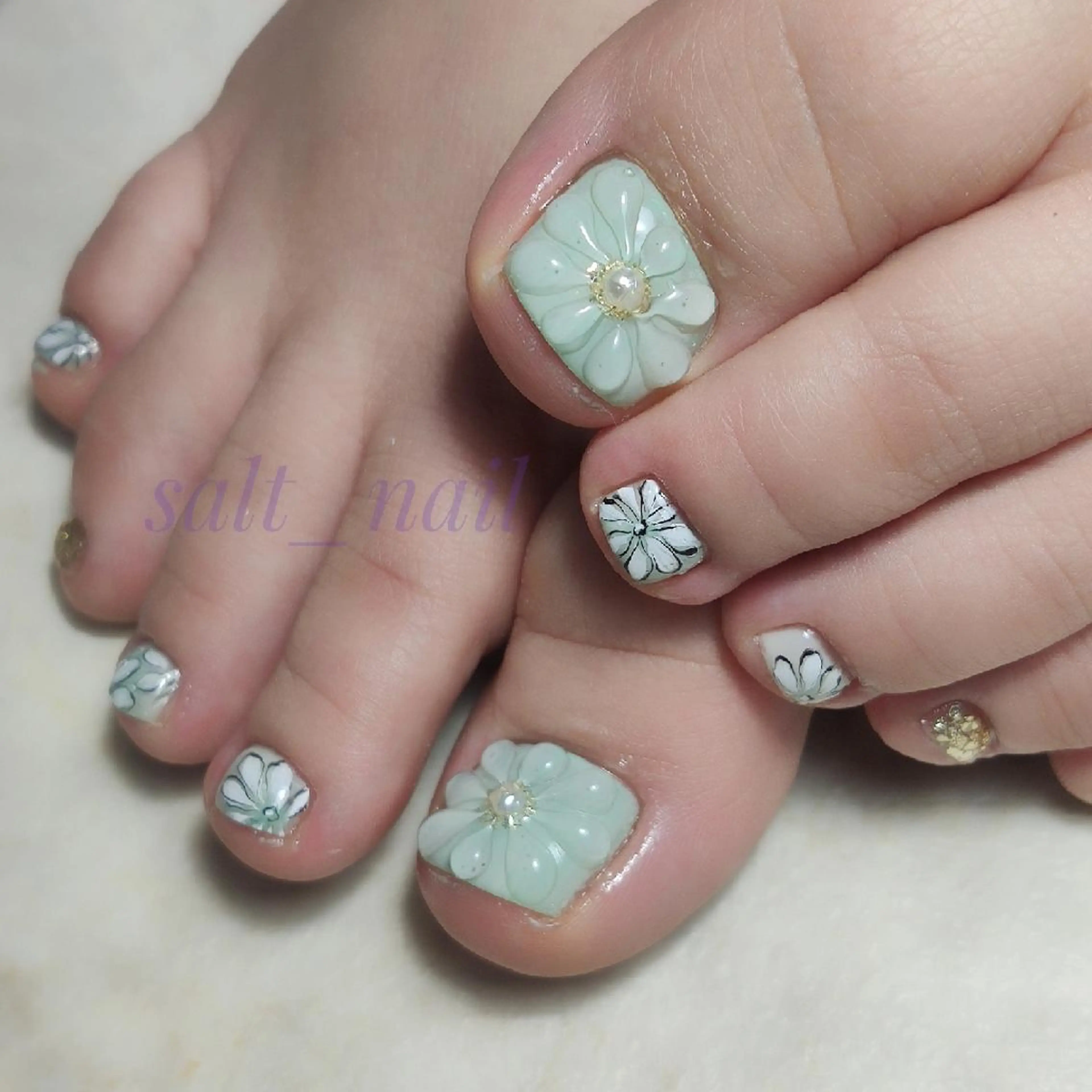 ネイル アートネイル フラワーネイル ぷっくりネイル フットネイル 個人サロン saltnailのネイルデザイン