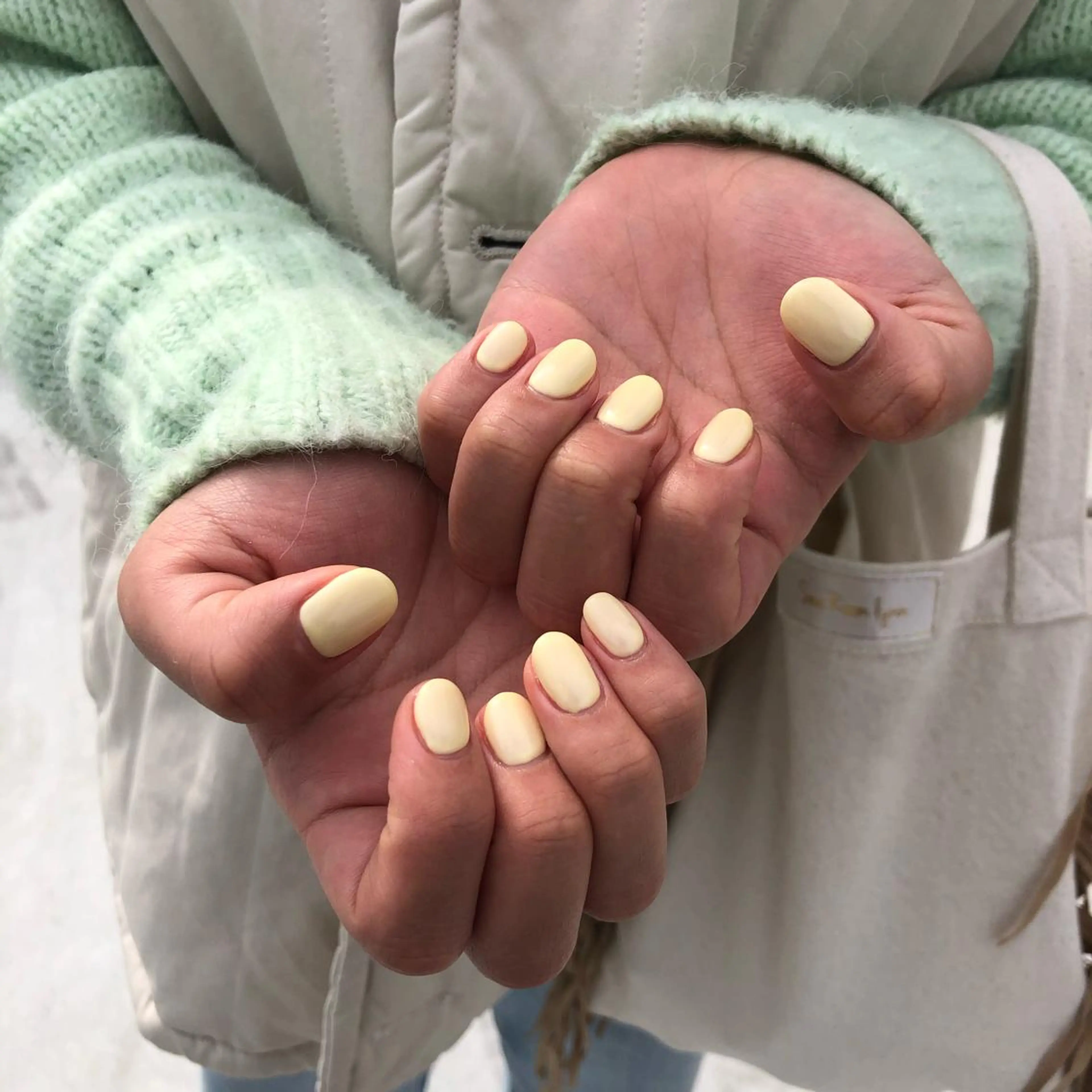 ネイル パステルネイル 春ネイル 黄色 nail 1997のネイルデザイン