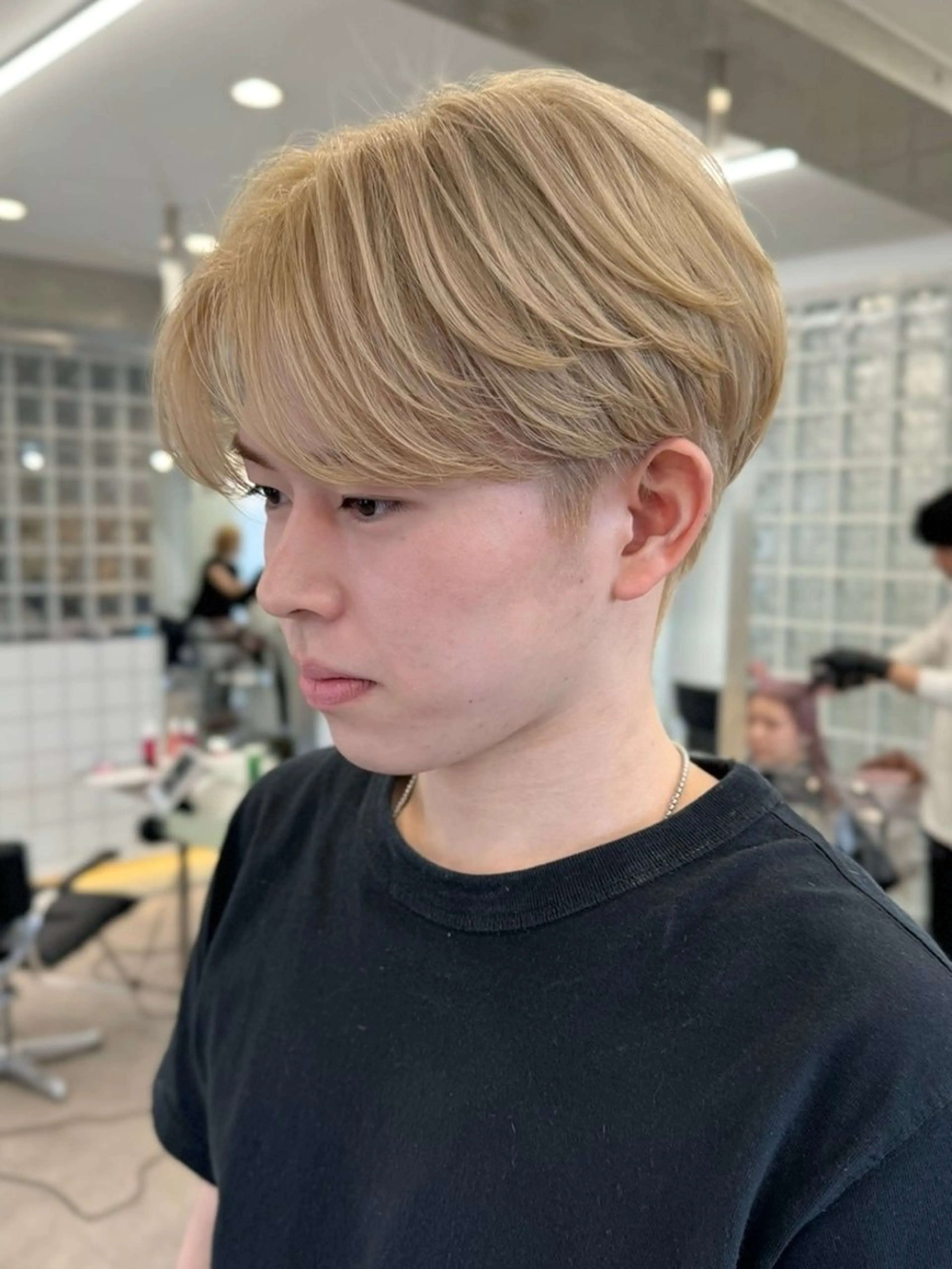 ショート メンズ マッシュ 刈り上げ ハイライト🌟/ ボブ/豊田のヘアスタイル