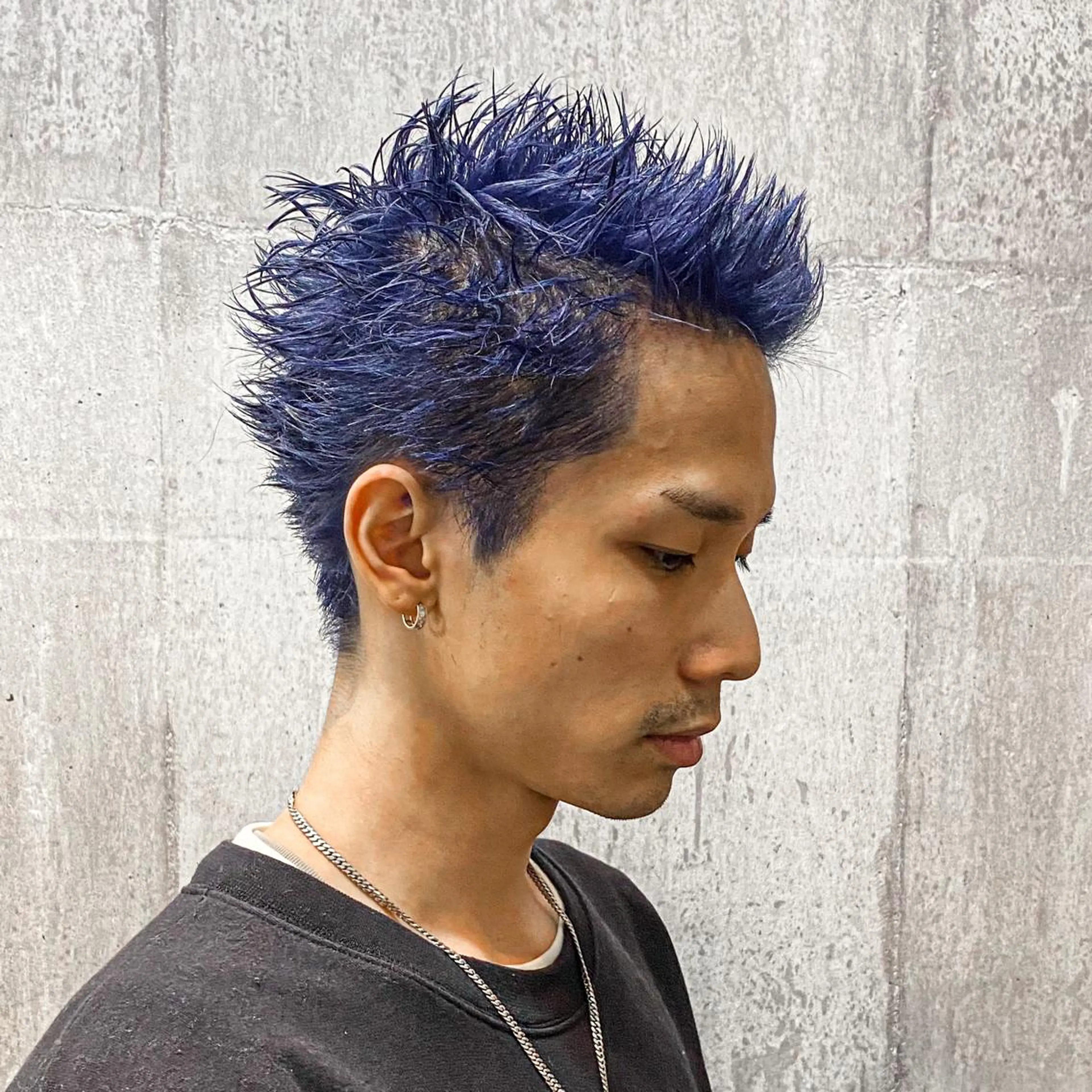 ショート カラー メンズ 高橋 宏輔のヘアスタイル