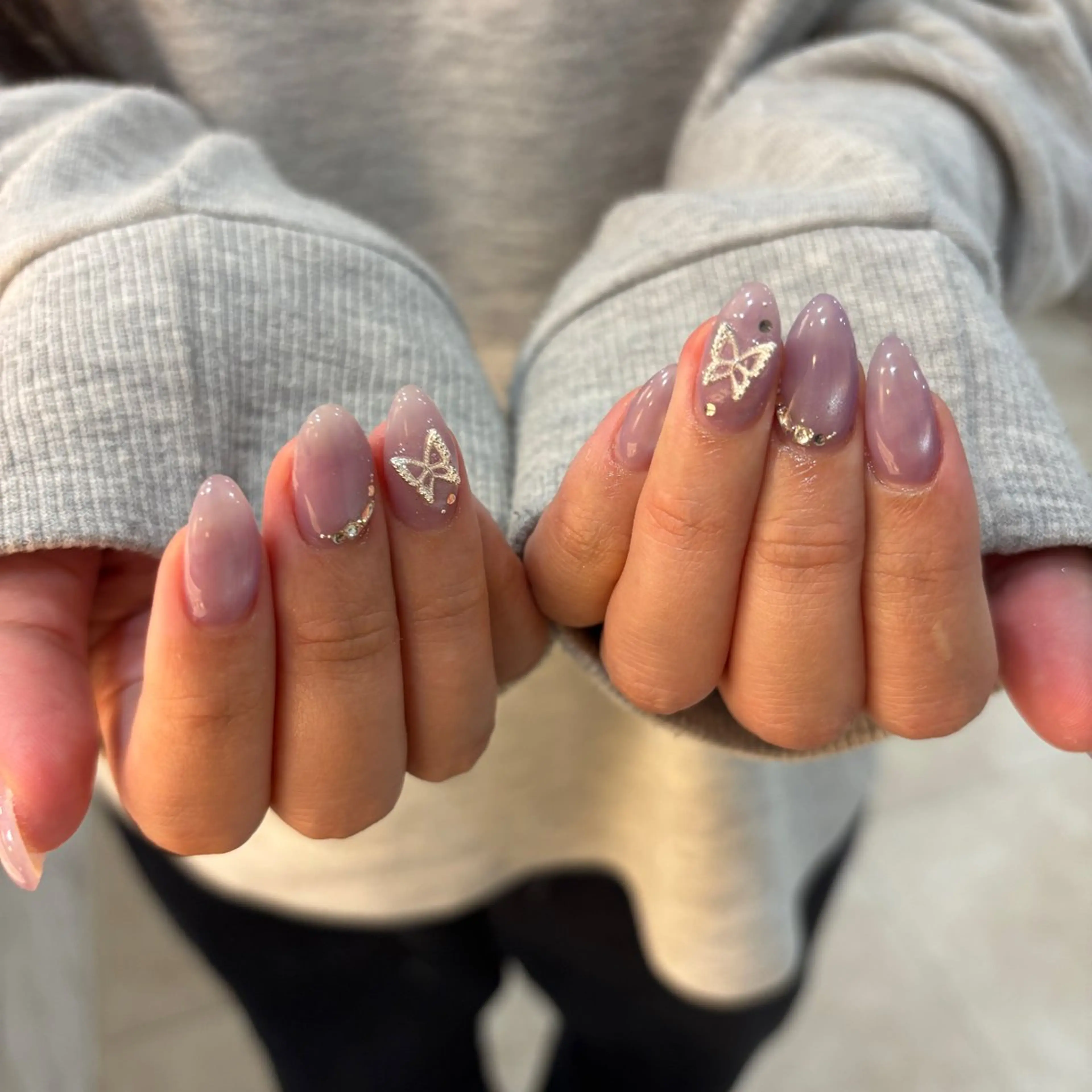 ネイル ハンドネイル フットネイル 栗田 ゆう子のネイルデザイン