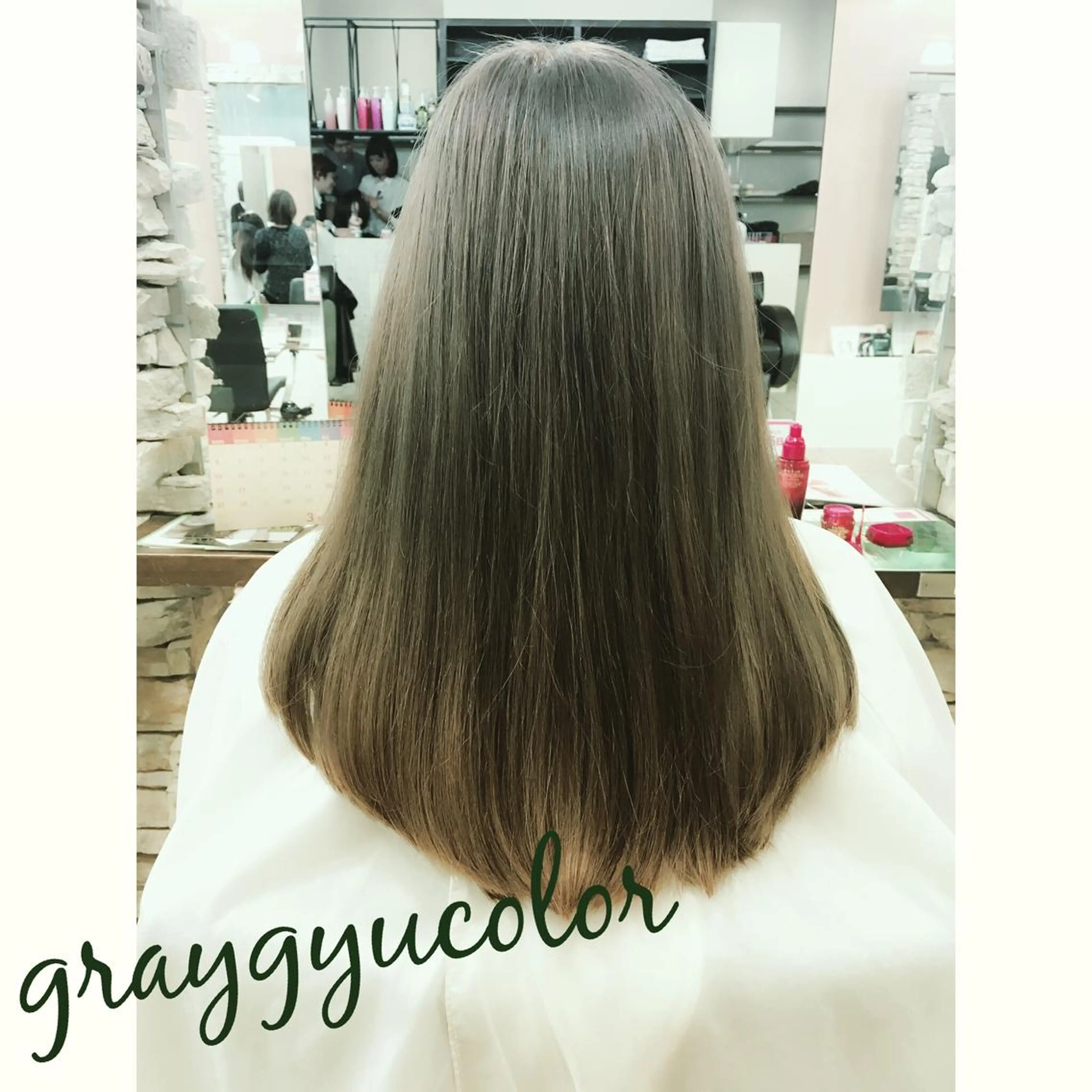 カラー グレージュ _WHITE高槻店 yusukeのヘアスタイル