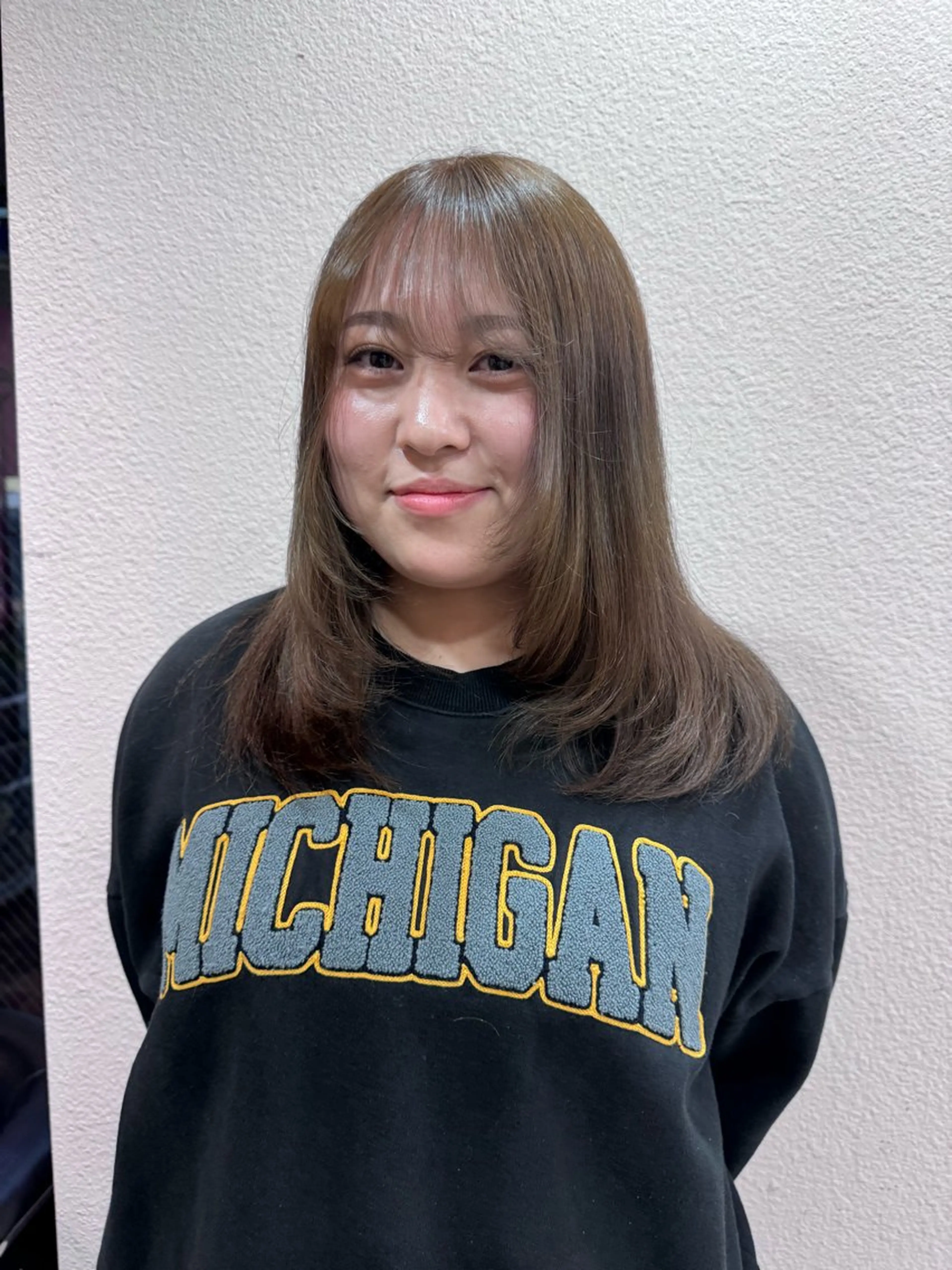 セミロング カラー カーリーパーマ/ 透明ｶﾗｰ/MIKUのヘアスタイル