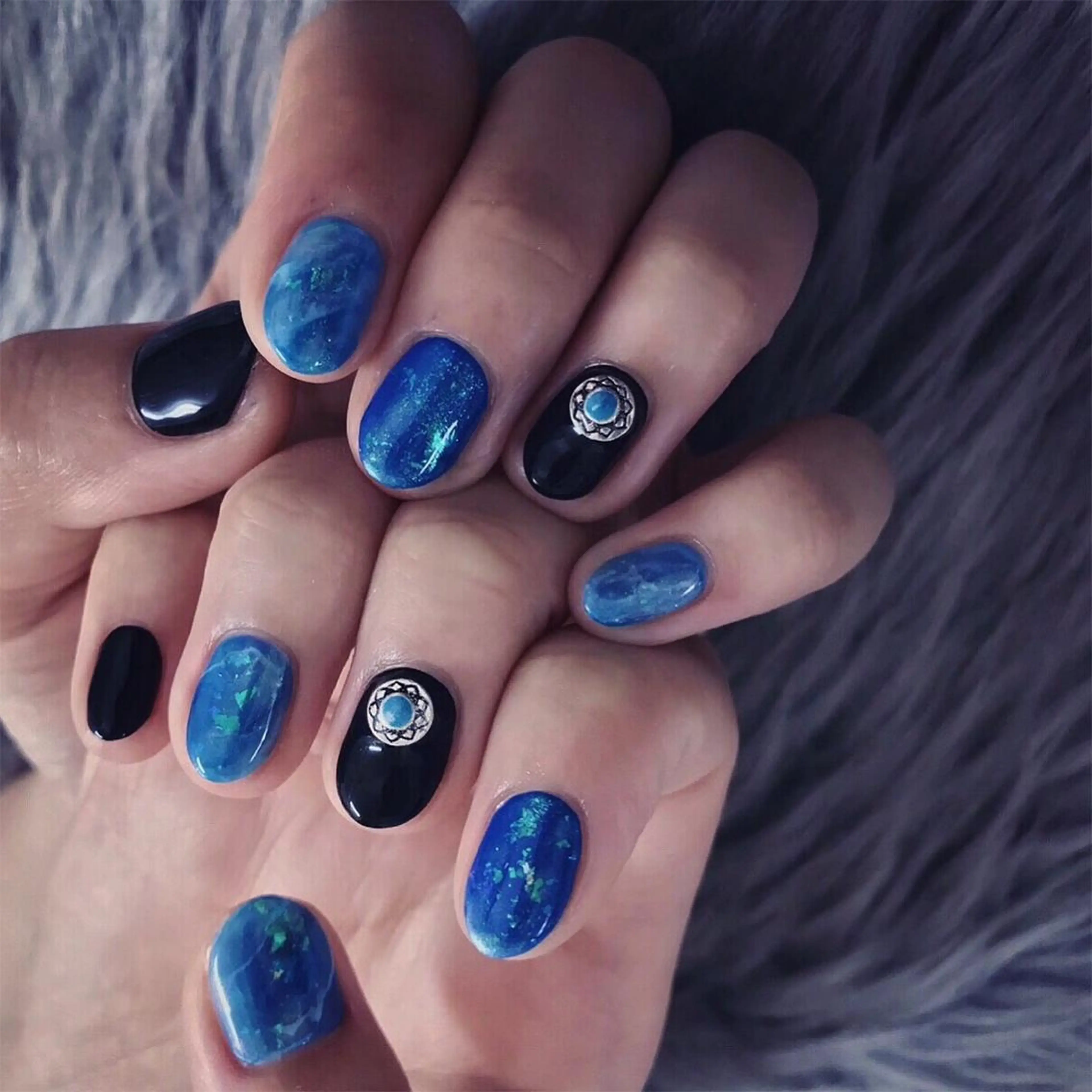 ネイル ハンドネイル NOI ROUGEのネイルデザイン