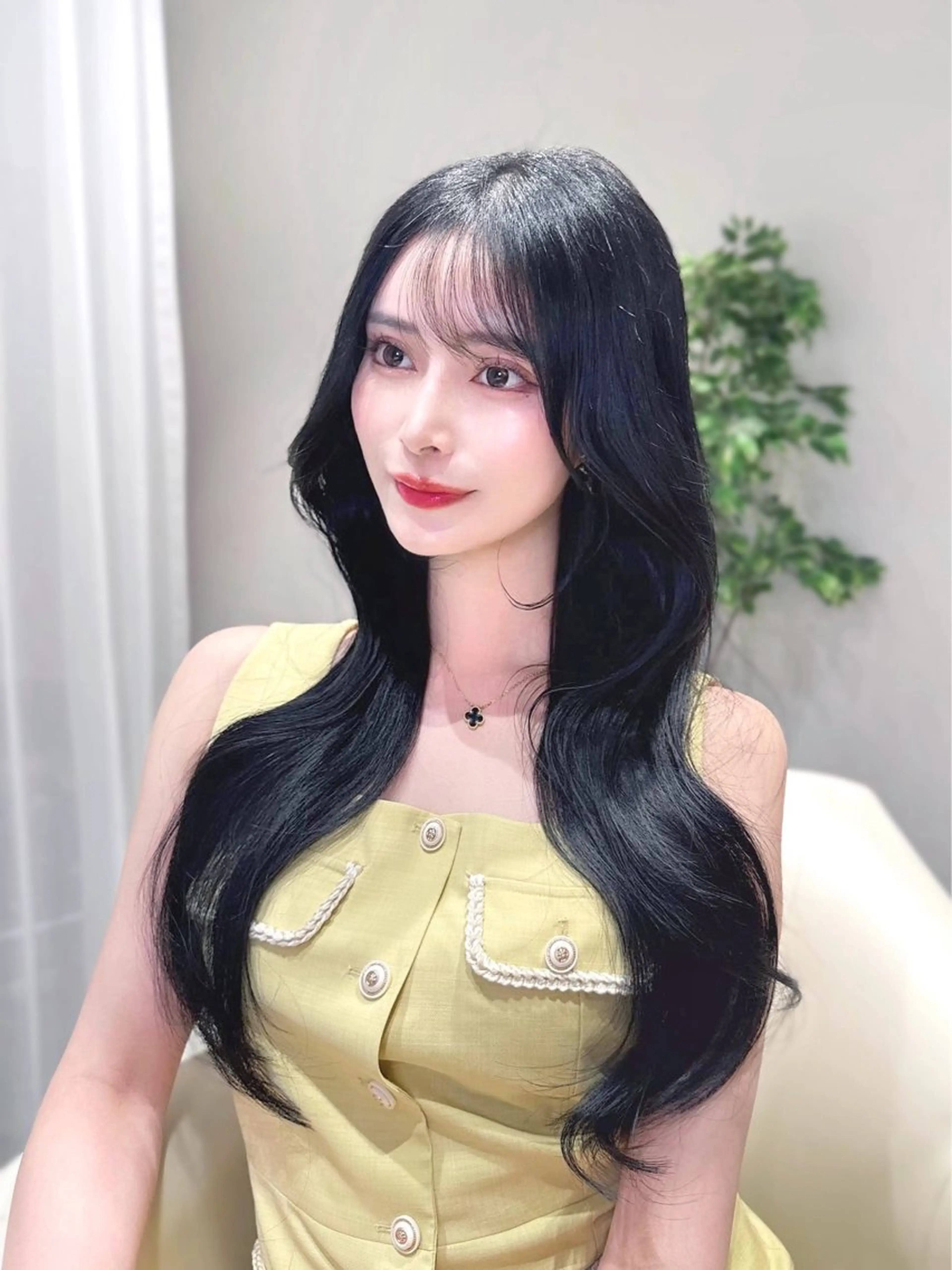 ロング カラー カット ヘアカラー トリートメント ヘッドスパ ヘアセット 韓国ヘア/レイヤー/ 顔まわり/りょーとのヘアスタイル