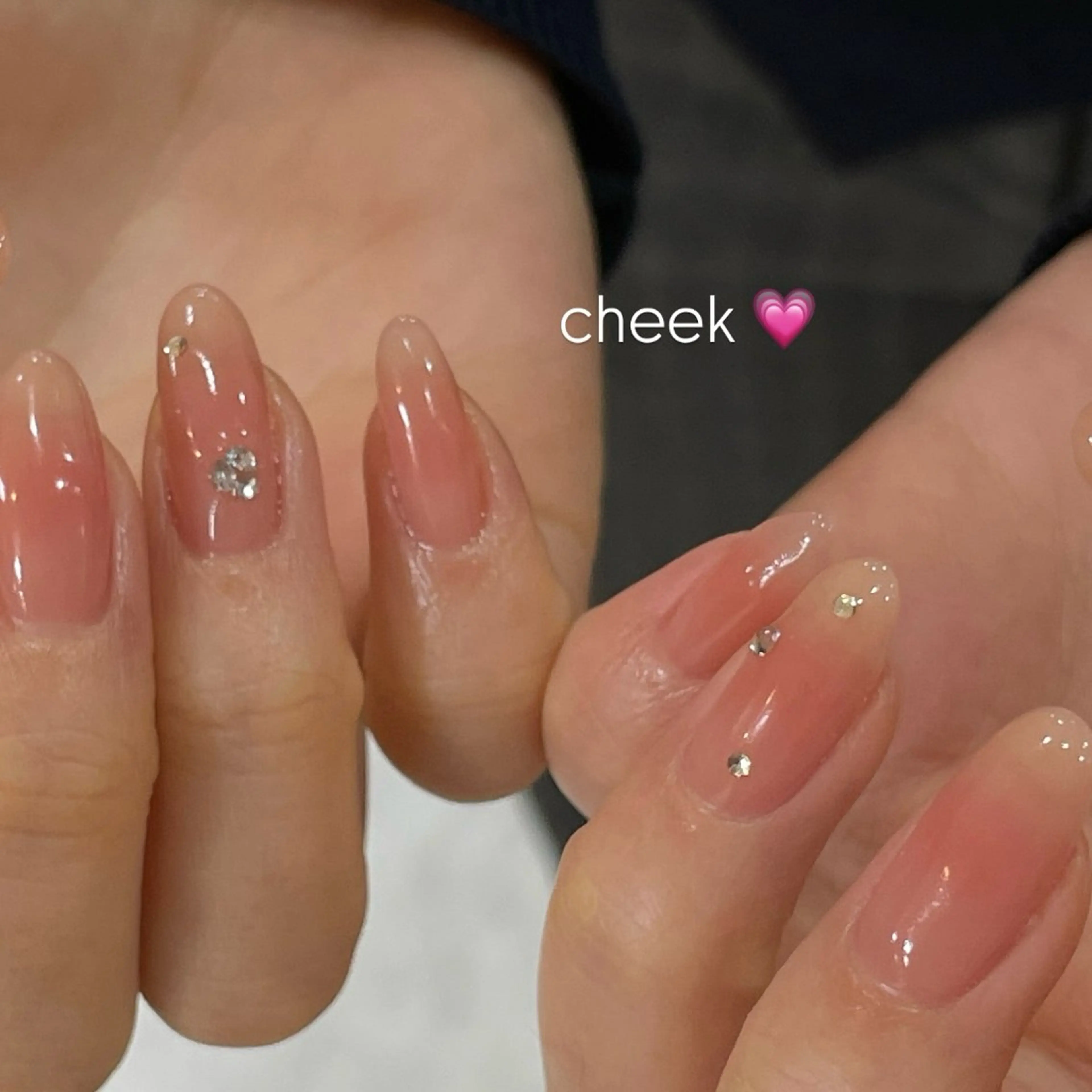 ネイル チークネイル ハンドネイル you (ユウ)のネイルデザイン