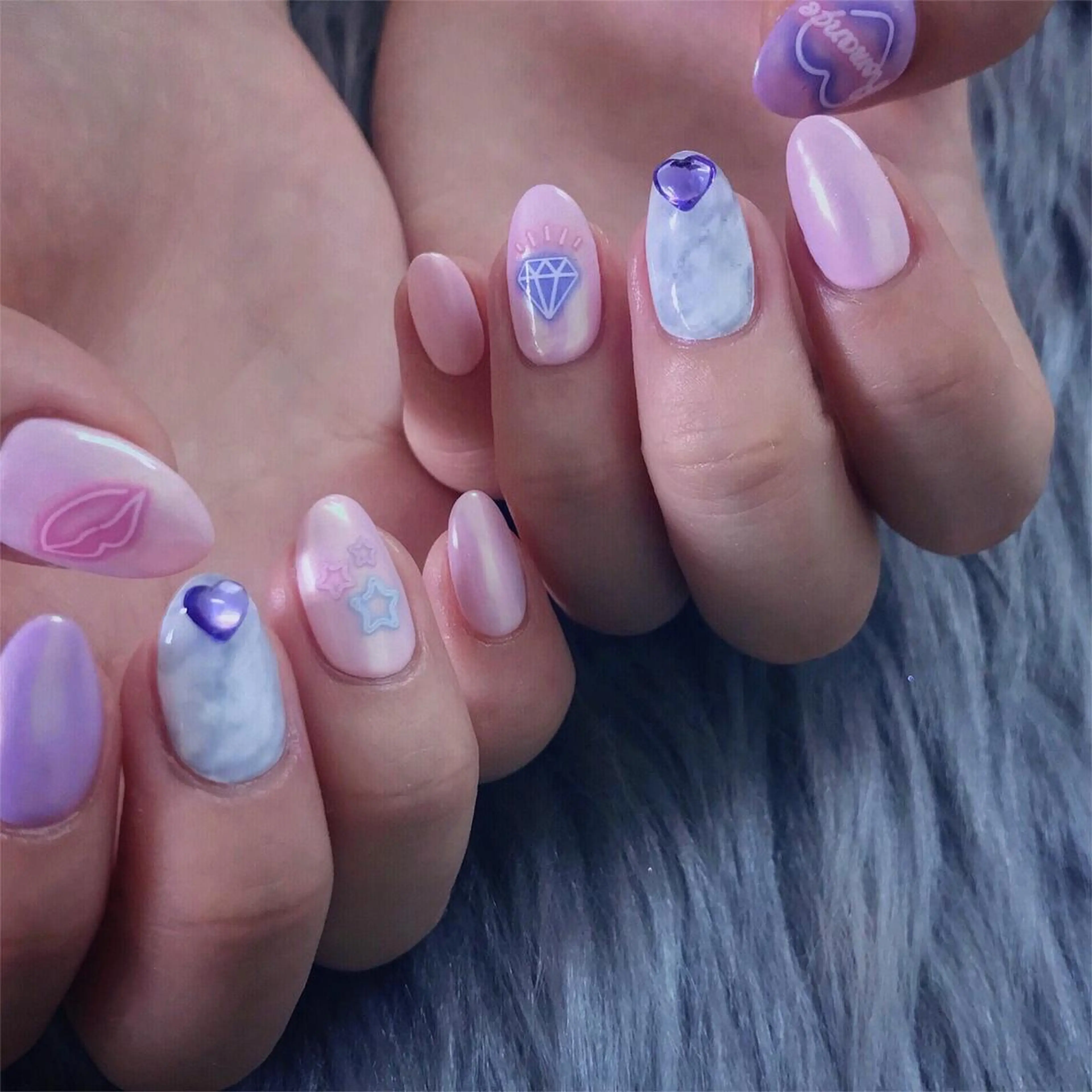 ネイル ハンドネイル NOI ROUGEのネイルデザイン