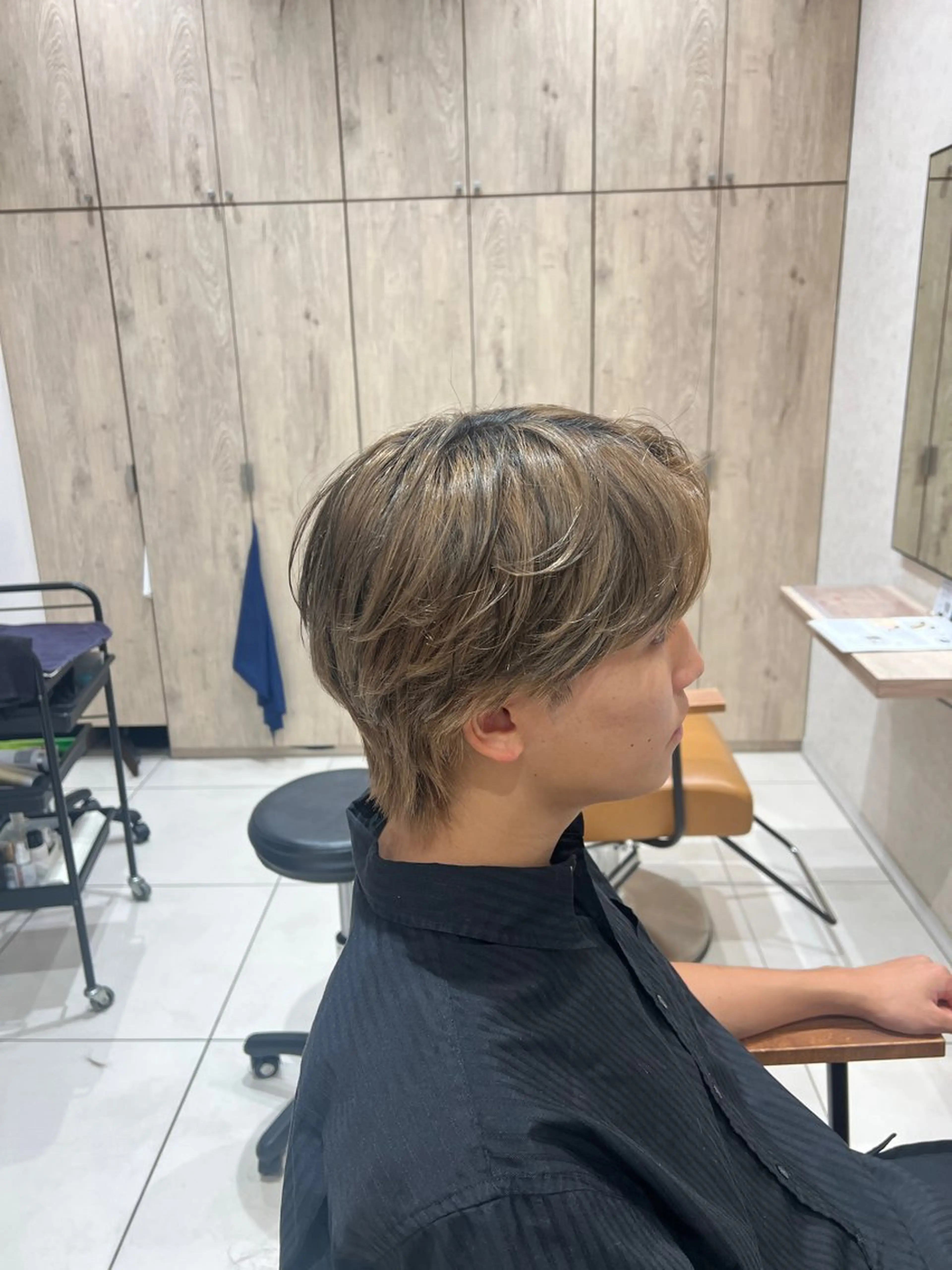 カラー メッシュ カット メンズ特化フェザー パーマ🚗タケシのヘアスタイル