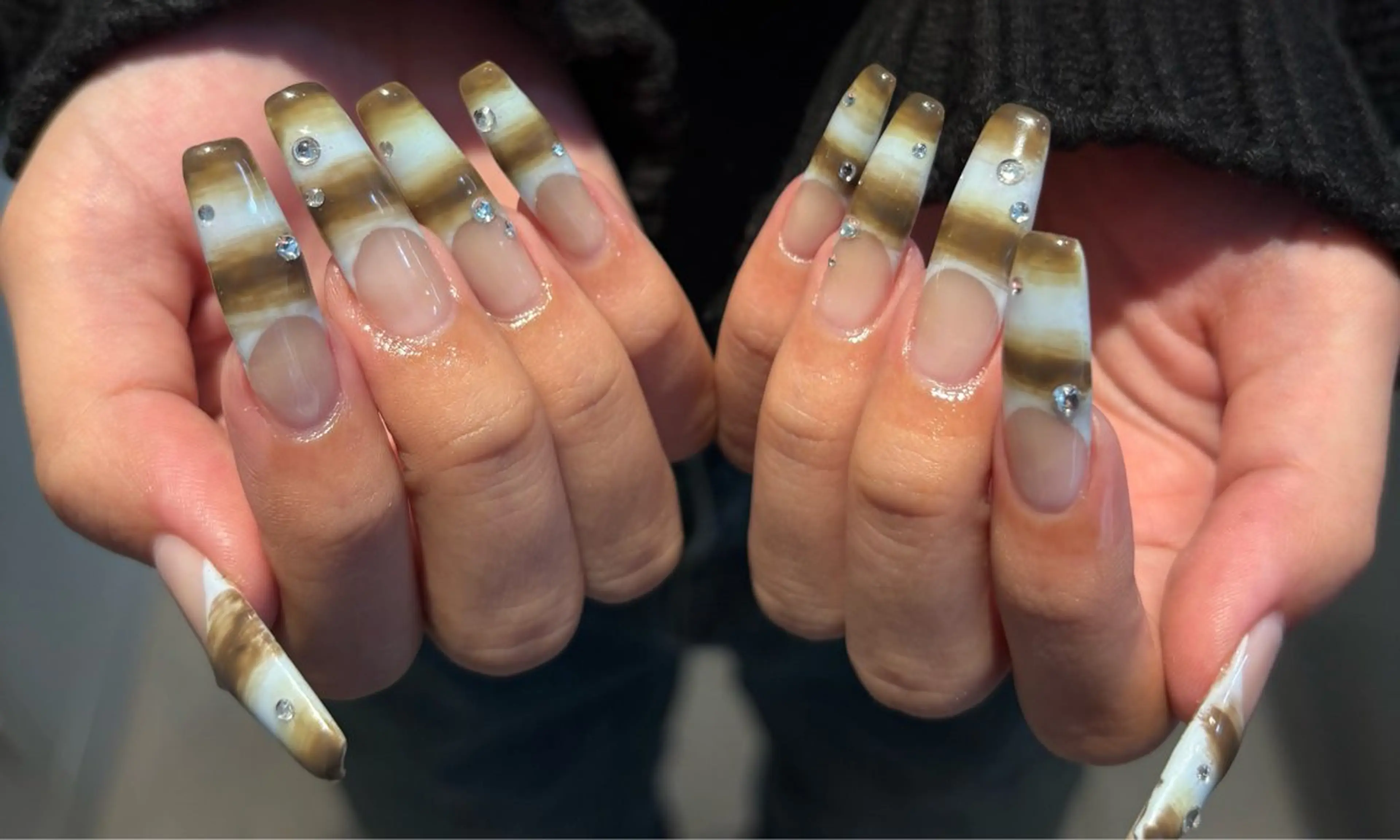 ロング ハンドネイル SEINA_ NAIL🐈‍⬛💗のネイルデザイン