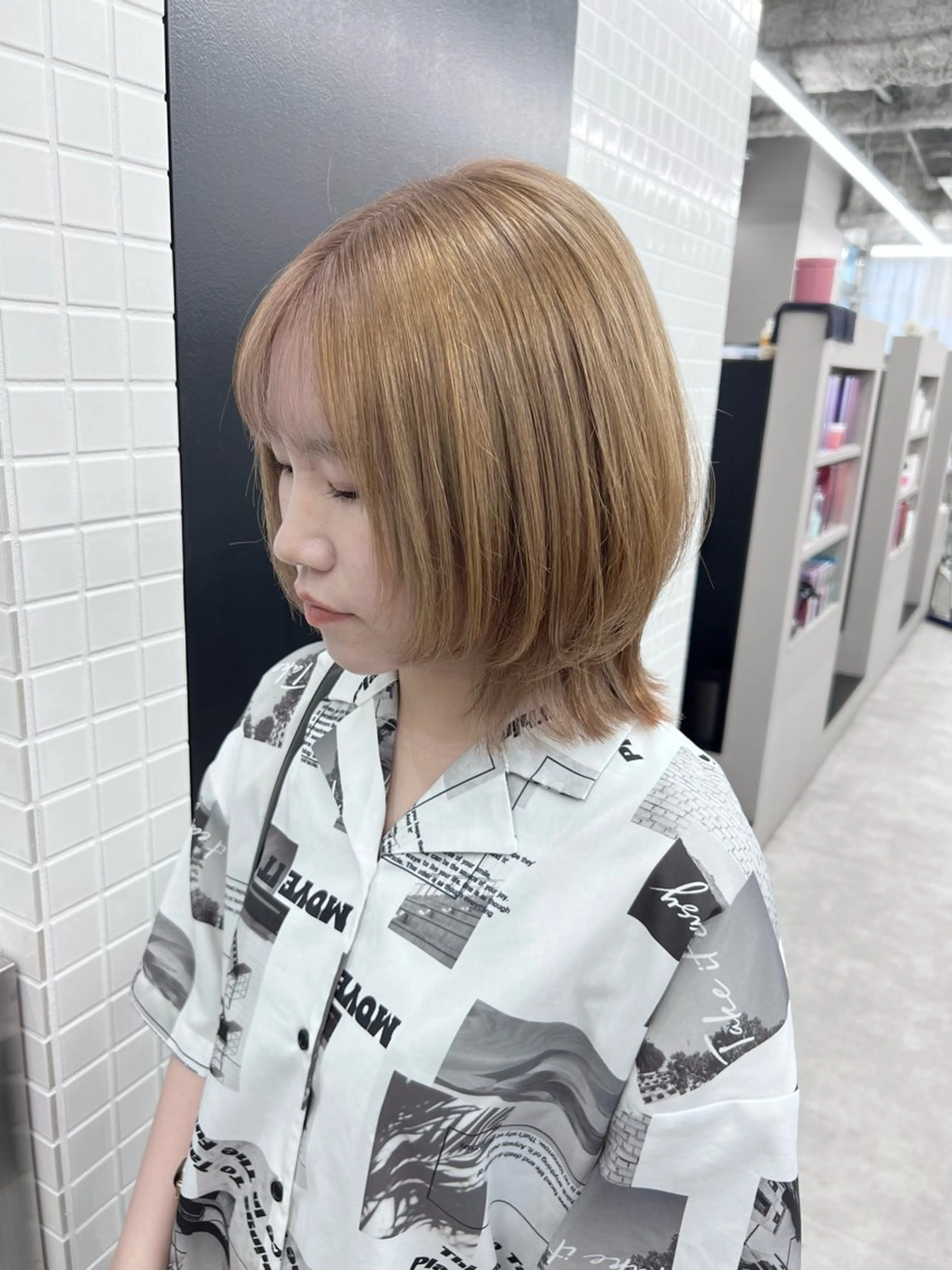 ショート カラー ベージュカラー ブリーチ ブロンド ブロンドベージュ カット ヘアカラー トリートメント ベイリコルド　アトリ 店長　宮城一真のヘアスタイル