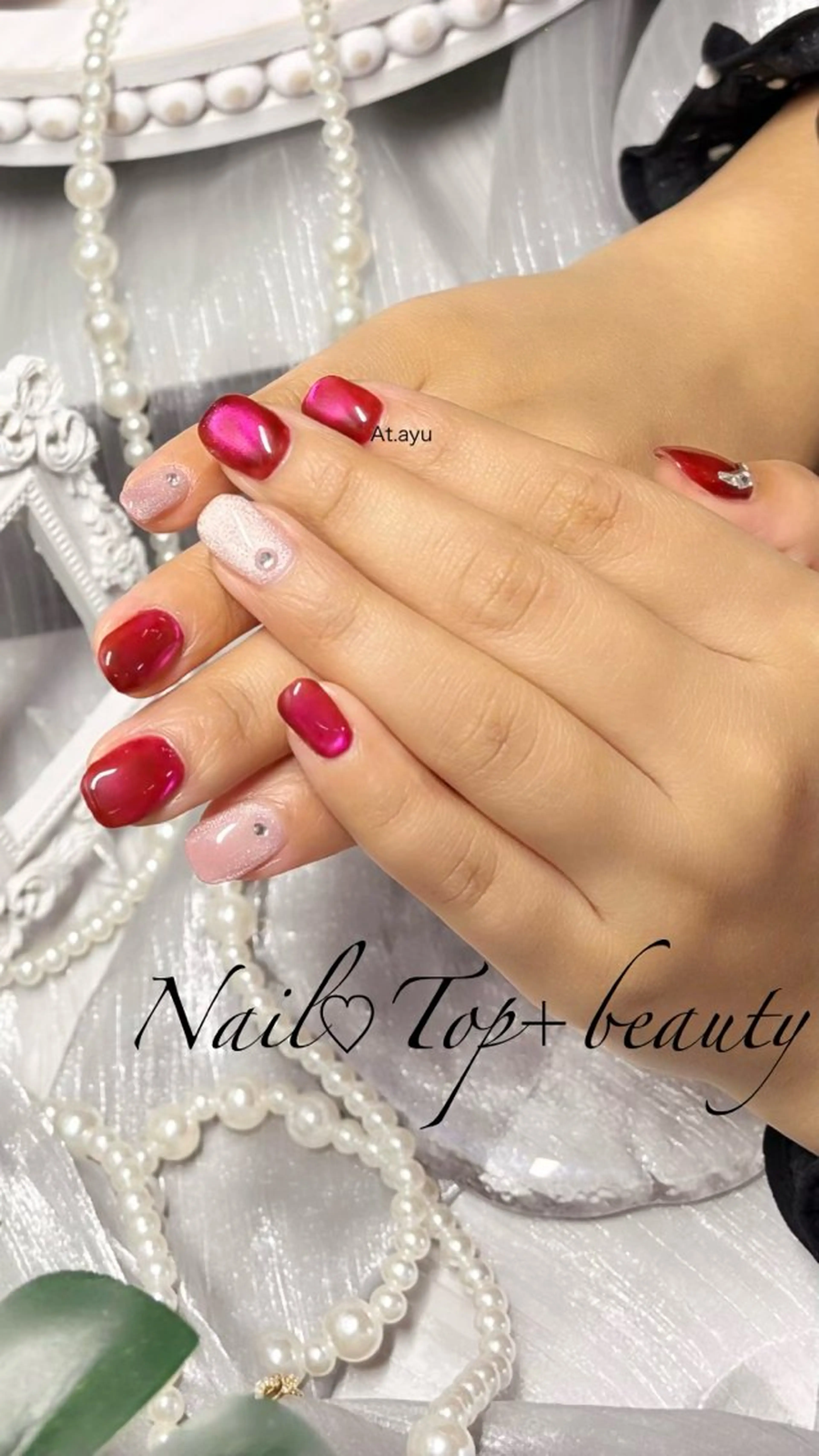 ネイル T + B ❇︎ ayuのネイルデザイン