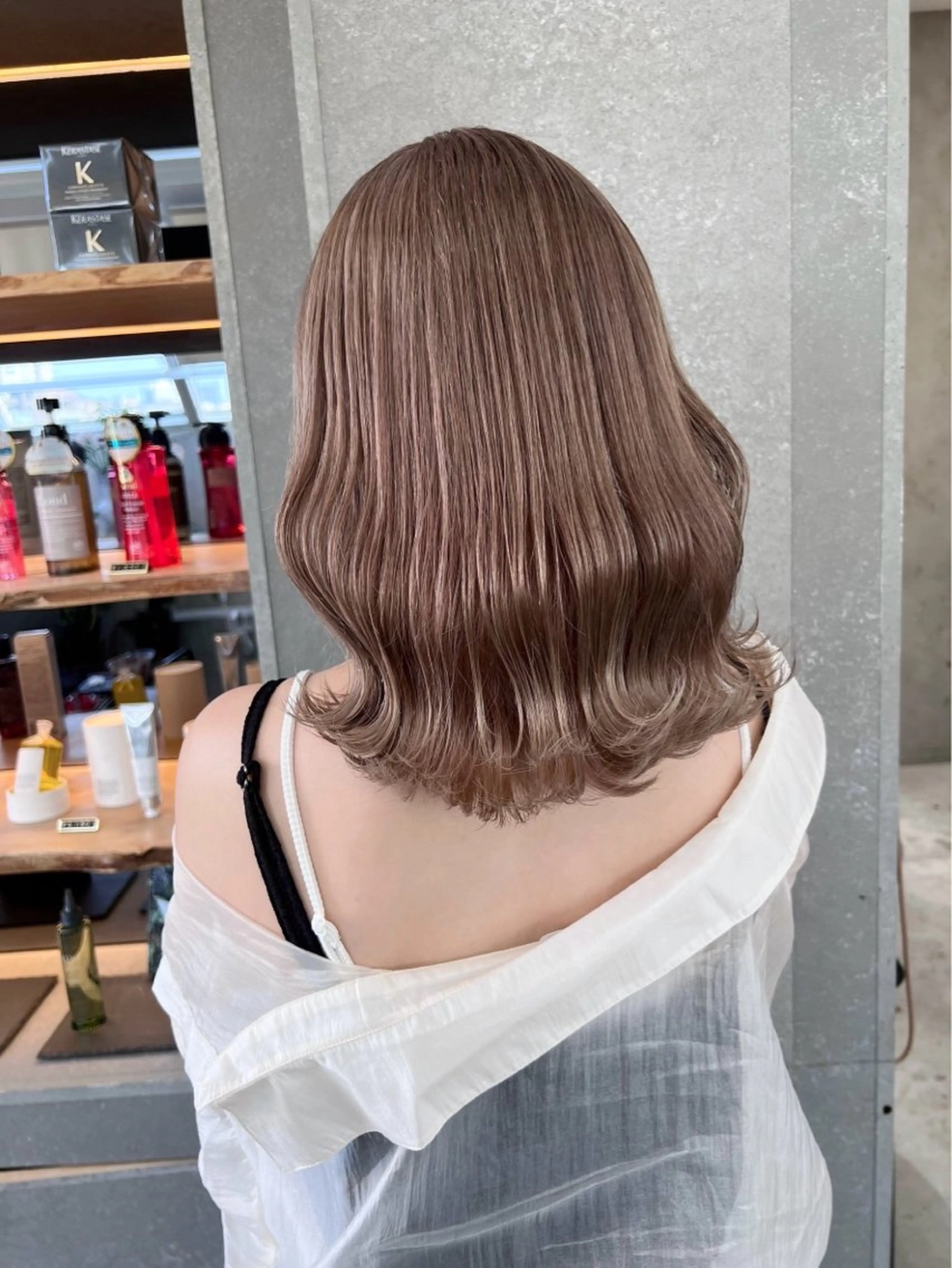 ミディアム カラー ベージュカラー 水原　悠吾 ELISS　ブリーチのヘアスタイル