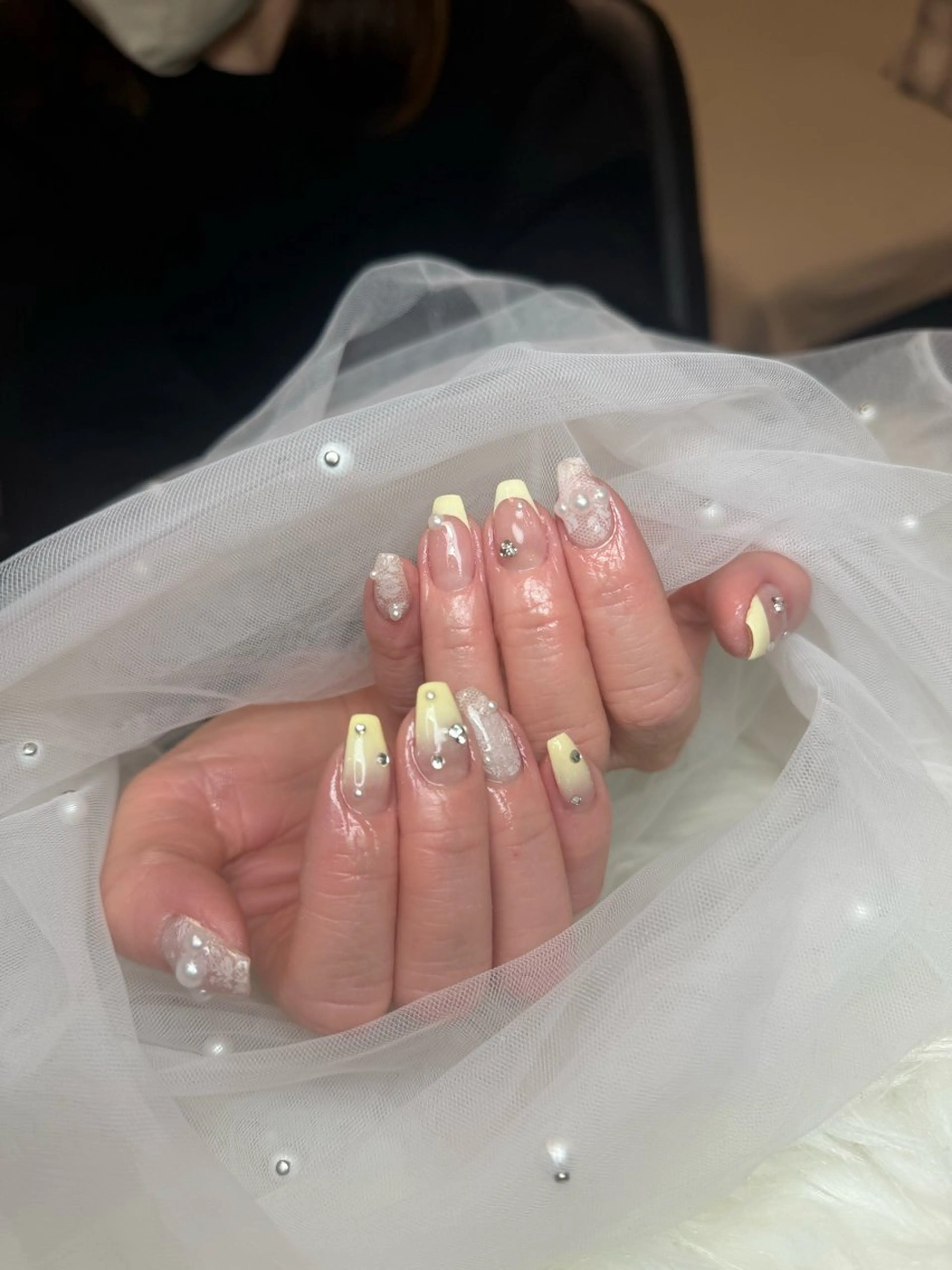 ネイル キラキラネイル 韓国ネイル 持ち込み ワンホンネイル ハンドネイル Queeens nailのネイルデザイン