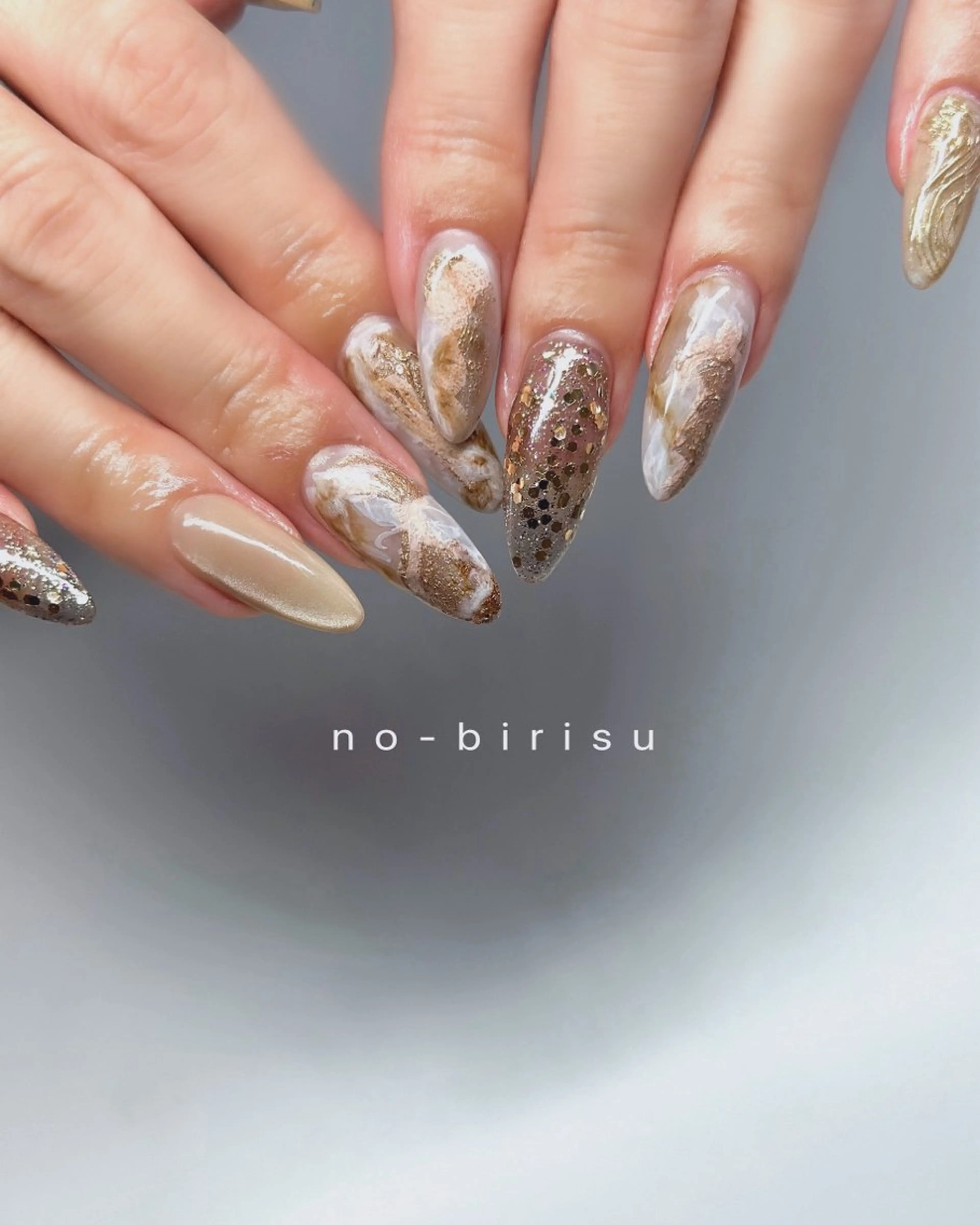 ネイル ニュアンスネイル 夏ネイル ハンドネイル no-birisu nailのネイルデザイン