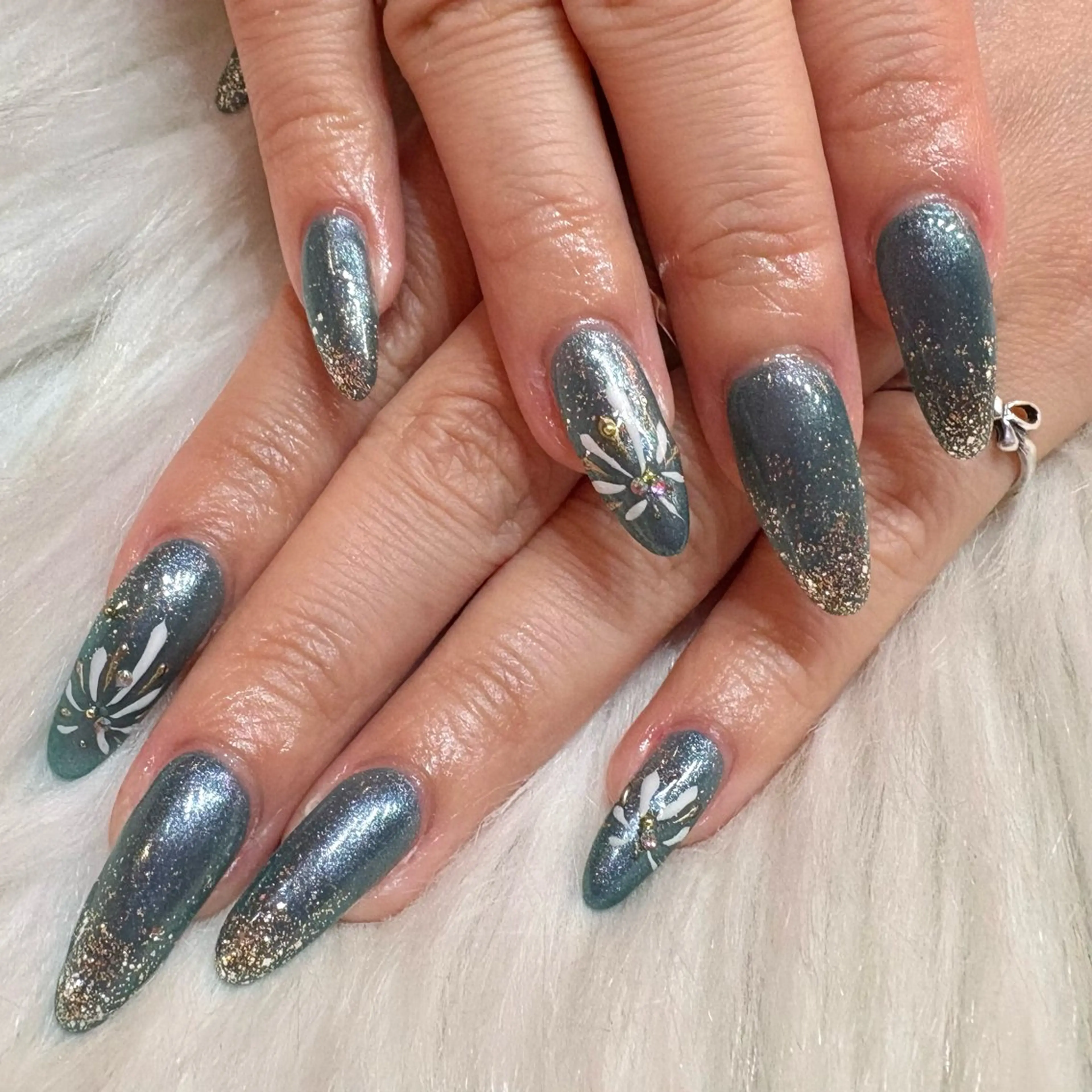 ネイル ハンドネイル NAIL P-BOX .HACHIのネイルデザイン