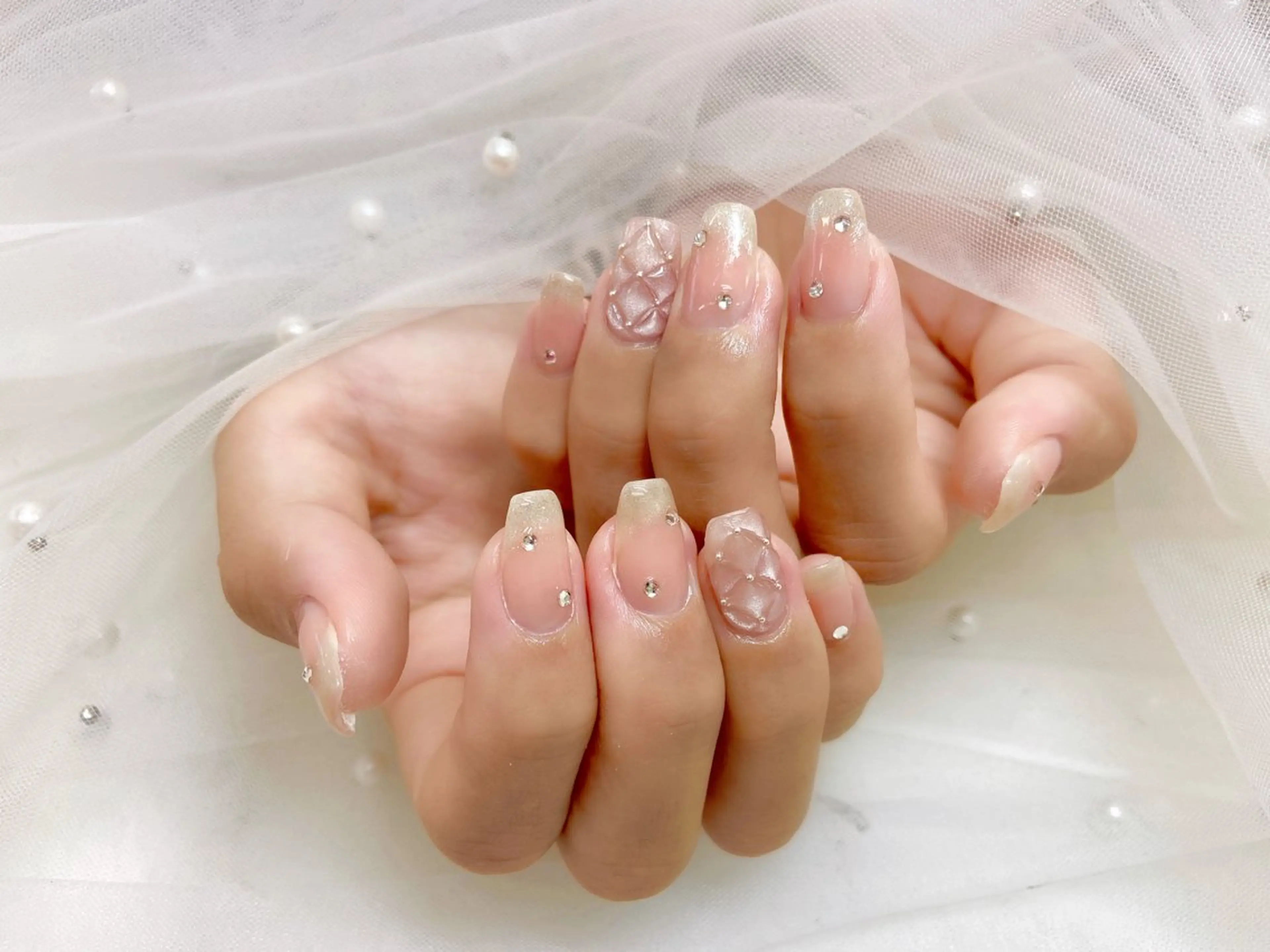 ネイル チークネイル 5C NAIL 5C NAILのネイルデザイン