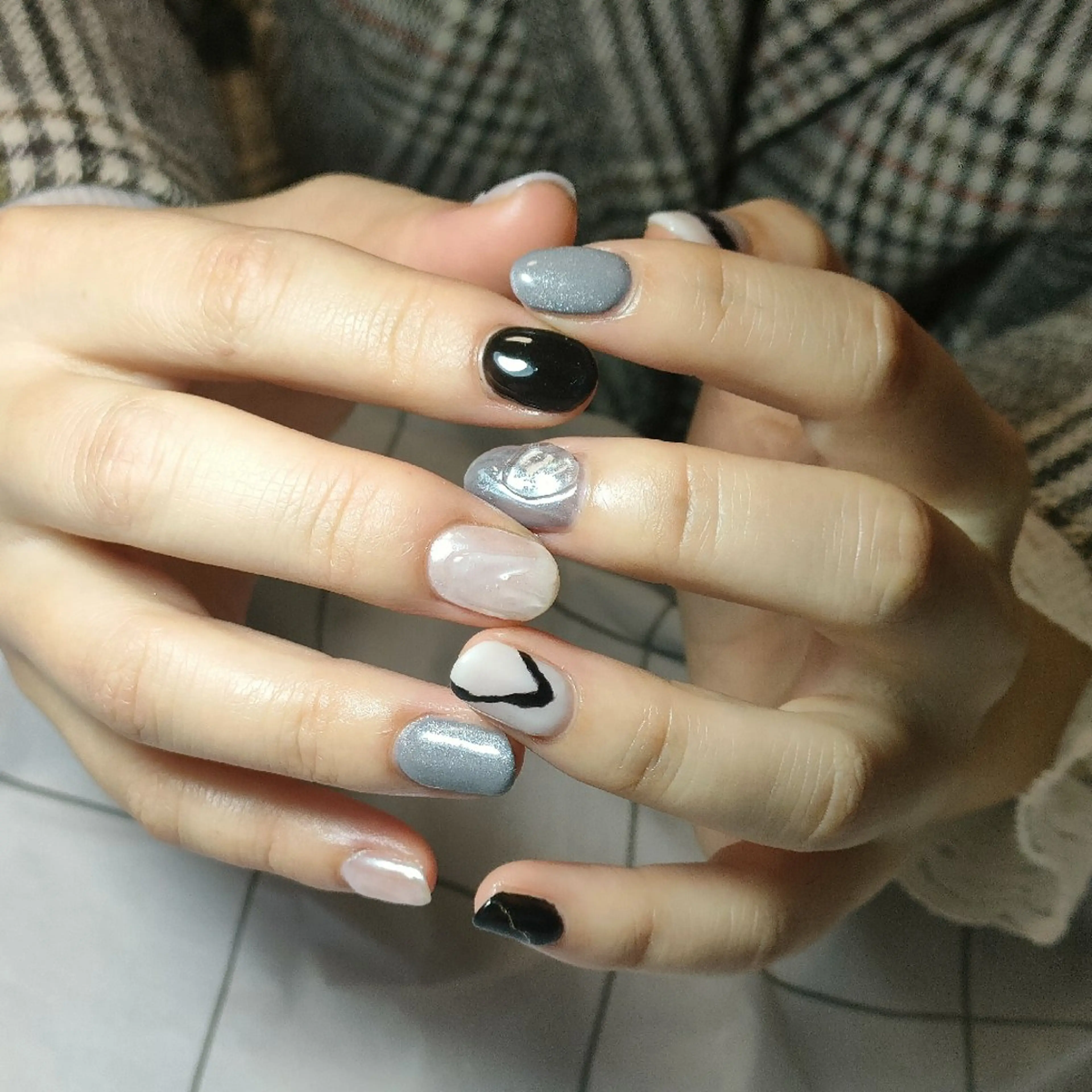 ネイル 持ち込み oir. nailsalonのネイルデザイン
