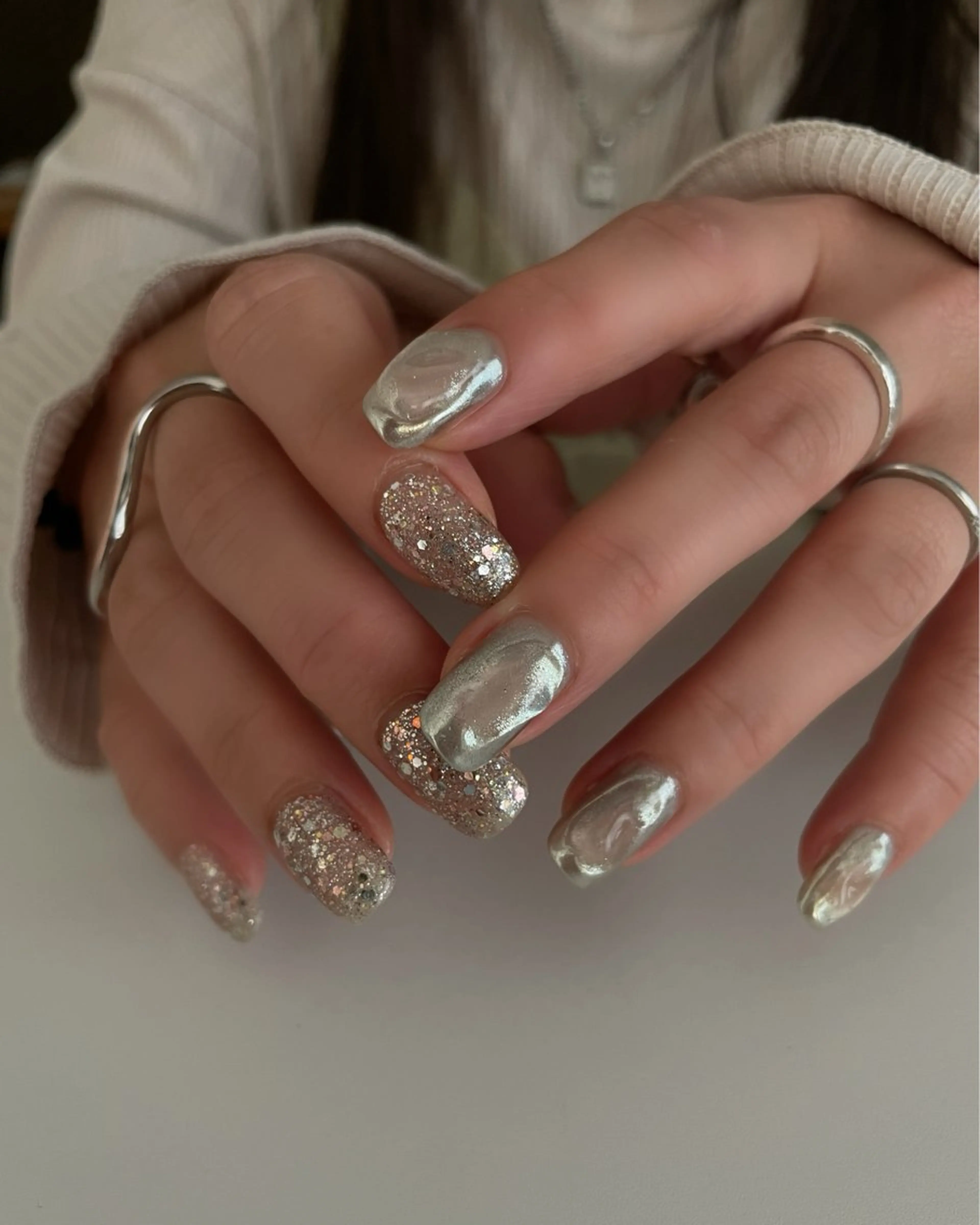 ネイル マグネットネイル ニュアンスネイル オフィスネイル シンプルネイル "achoe" コエ HARUNAのネイルデザイン