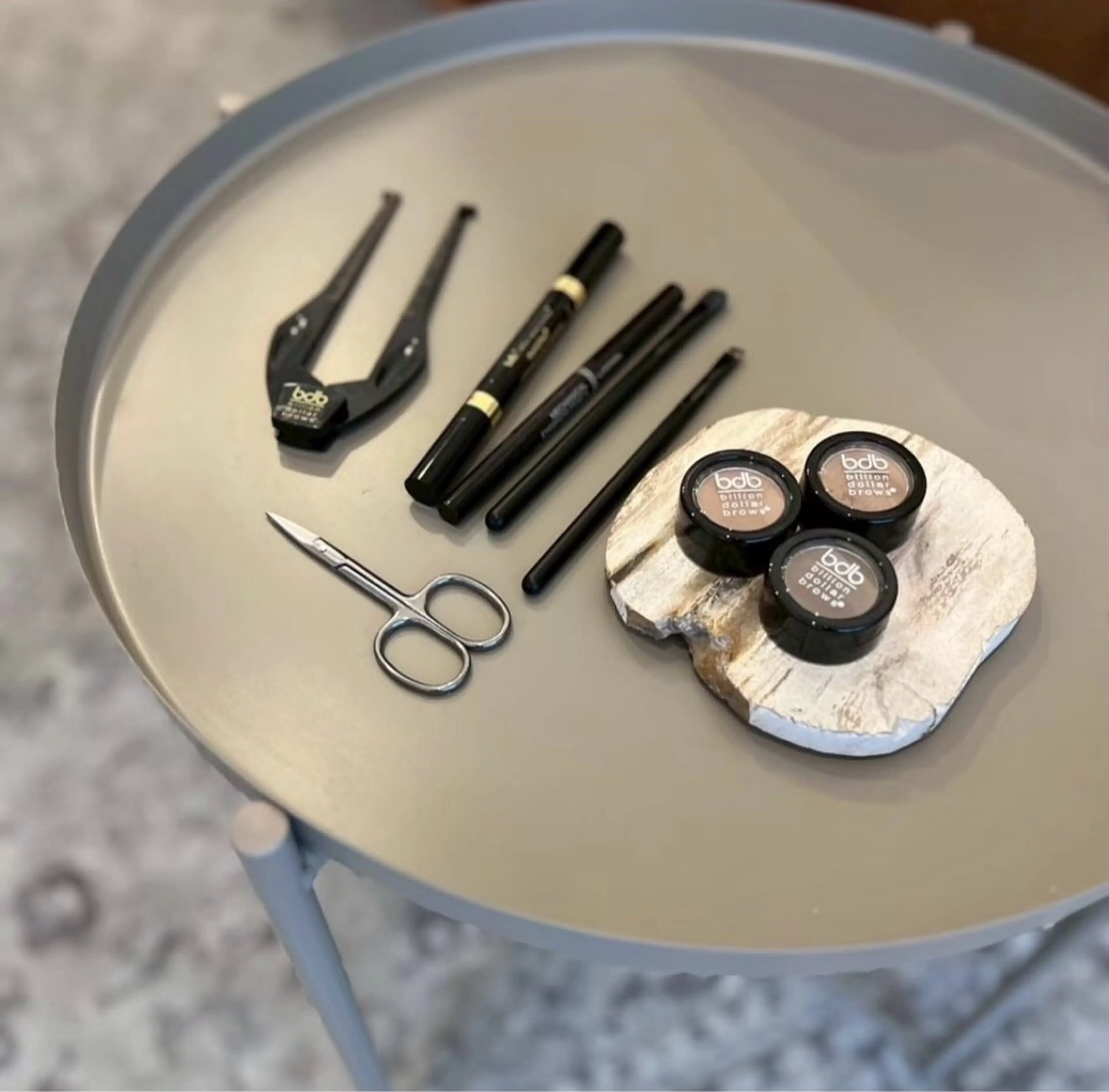 アイブロウ ワックス脱毛 Soire所属・♡Soire 表参道 yuka♡のマツエク・マツパデザイン