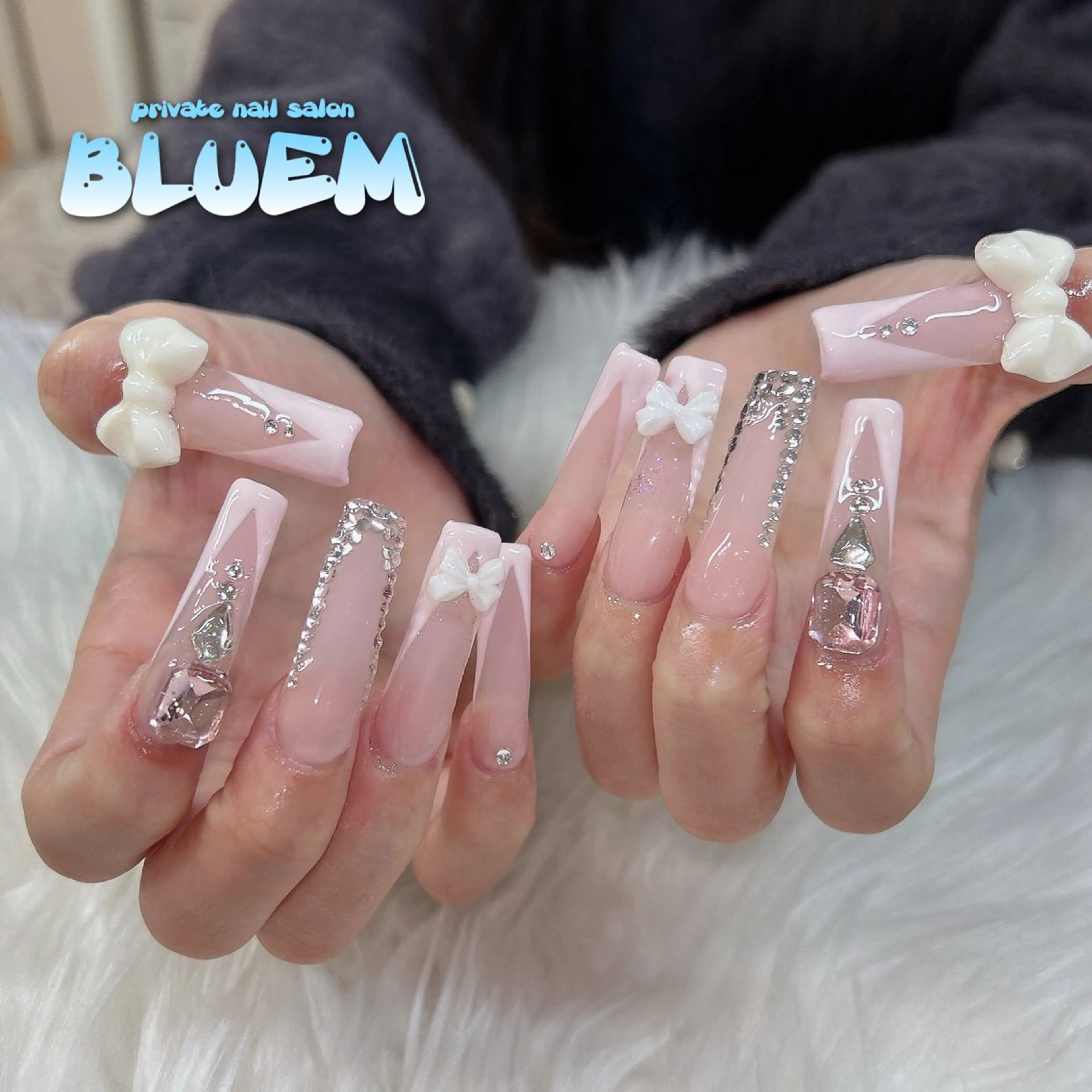 ネイル ハンドネイル BLUEM なな🐶のネイルデザイン