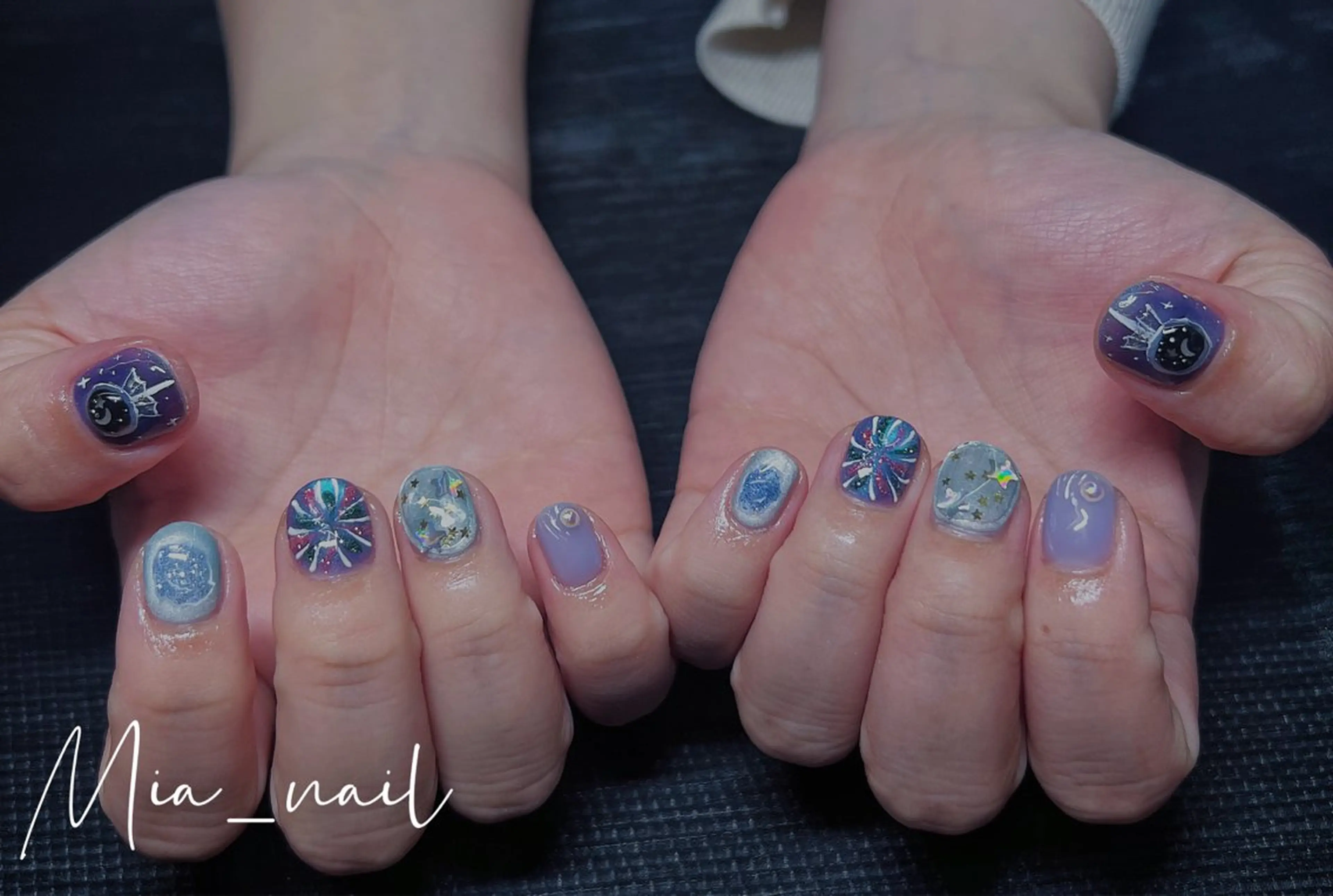 ネイル チークネイル フレンチネイル グラデーション 韓国ネイル マグネットネイル IRO NAIL MiAのネイルデザイン