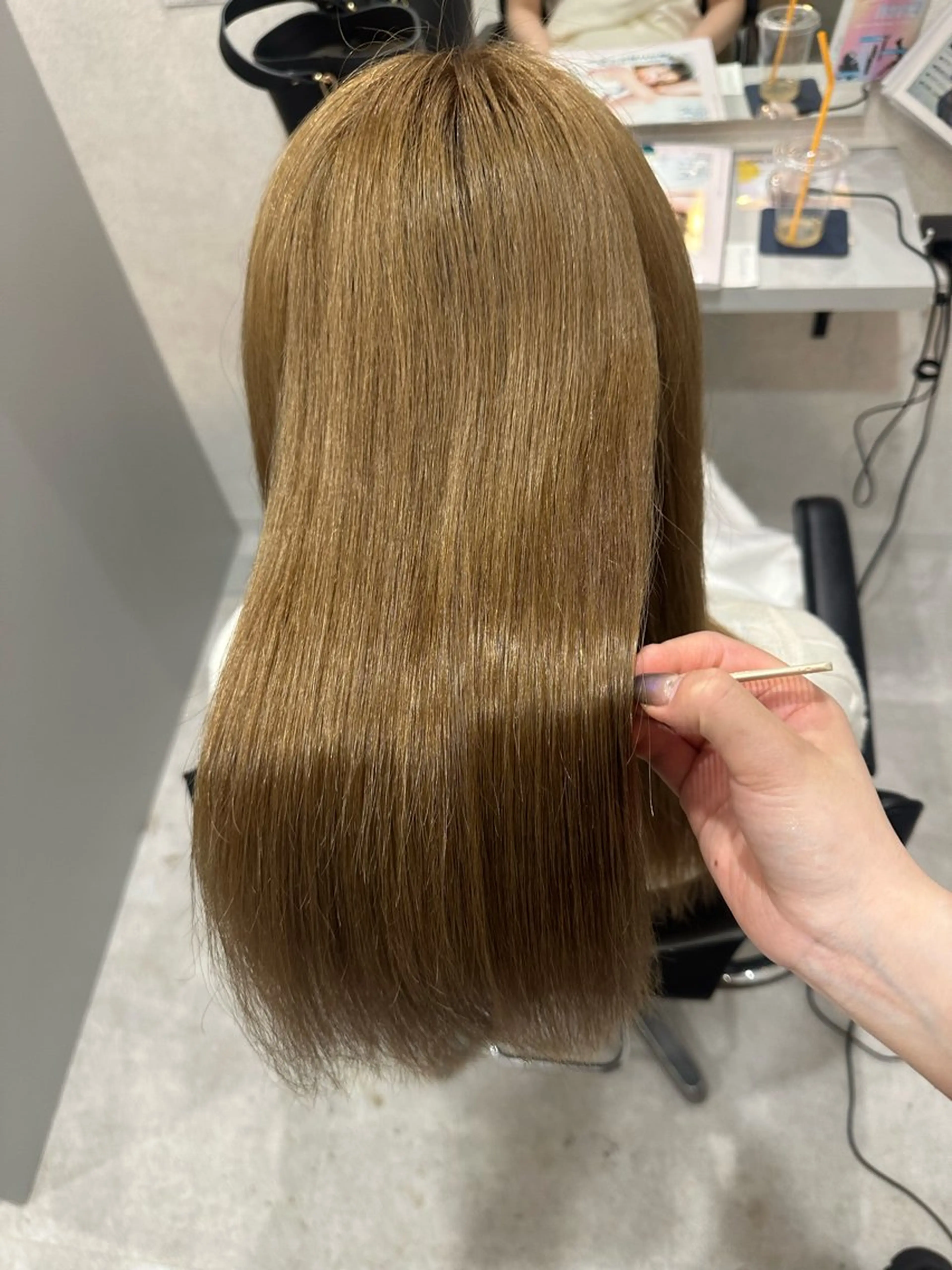 セミロング カット 縮毛矯正 中韓🇨🇳🇰🇷 トレンド＆髪質改善のヘアスタイル