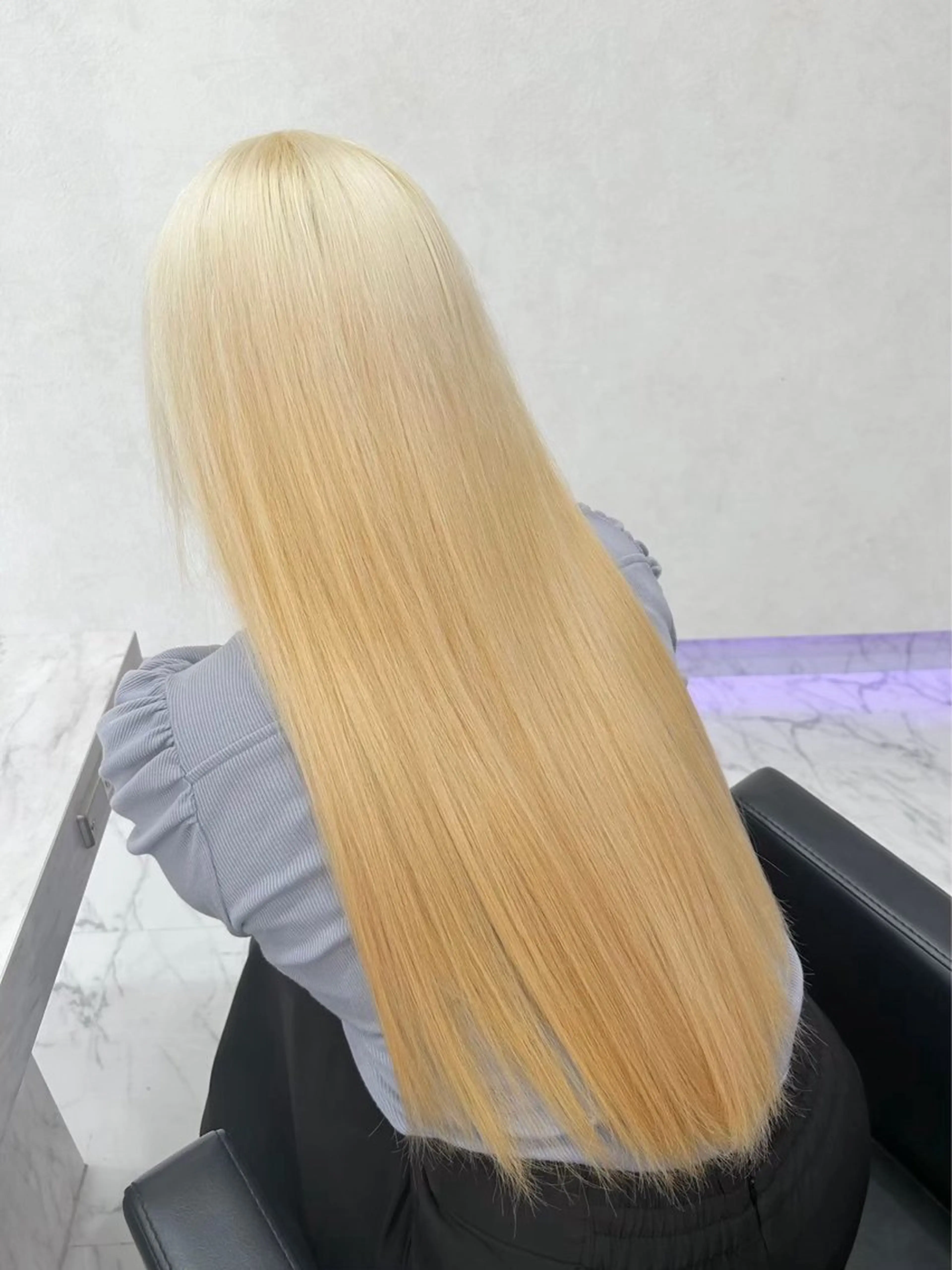 ロング カラー ヘアカラー トリートメント 🫧ハイトーン 🌈透明感☘️らいのヘアスタイル