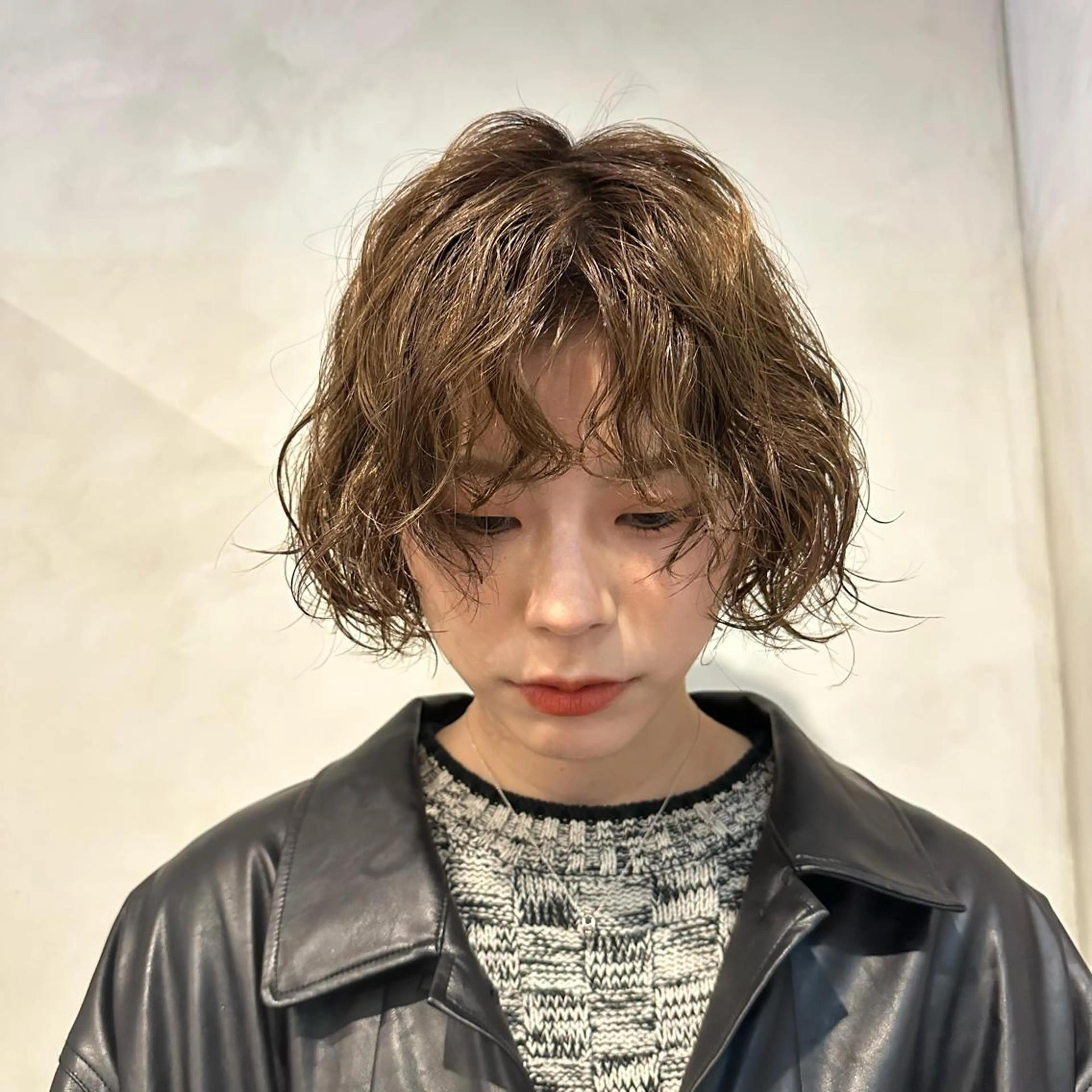 【ブリーチ、縮毛矯正履歴の方のパーマ😌💞】カット＋ケアパーマ＋TOKIOトリートメントの写真