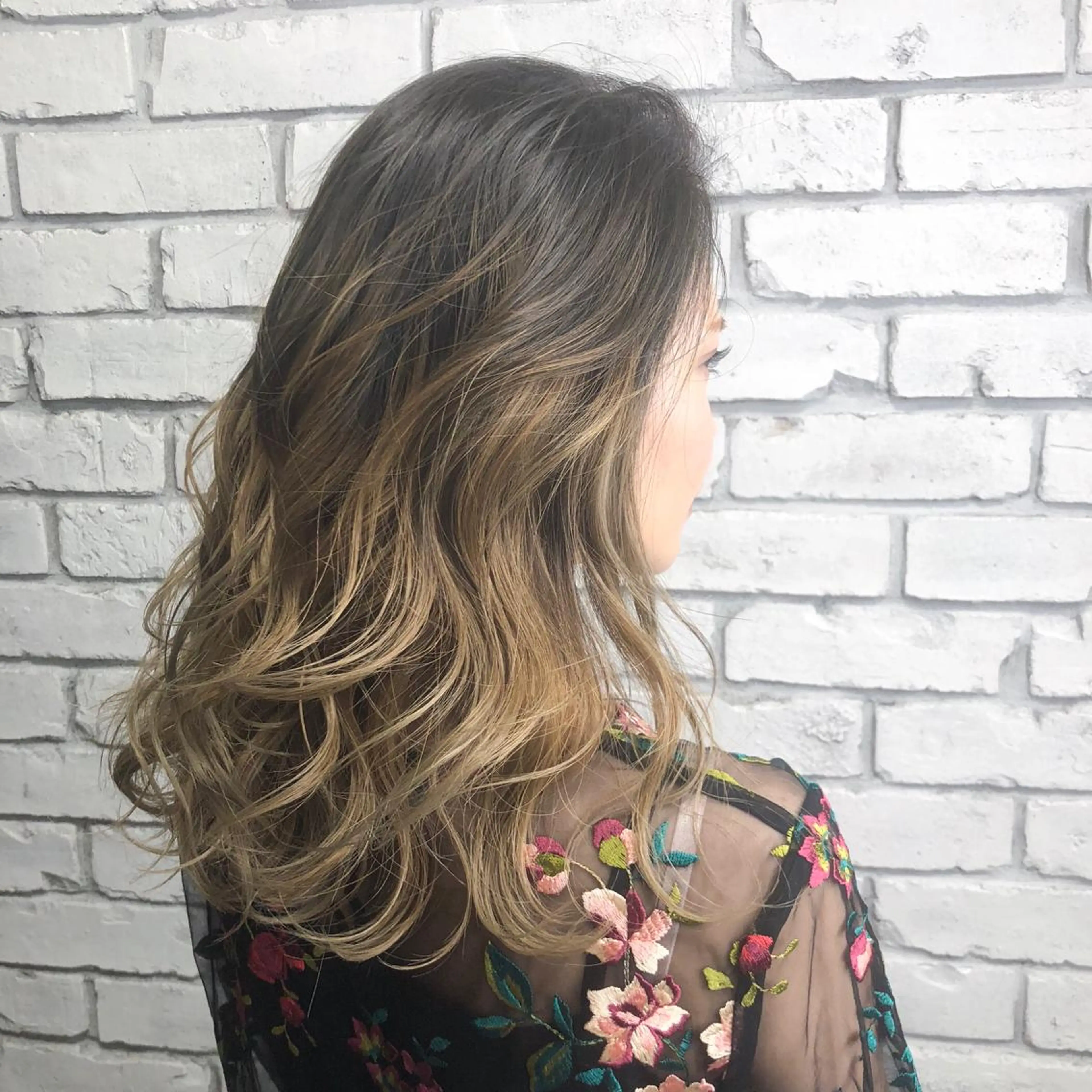 セミロング カラー welring hair salonのヘアスタイル