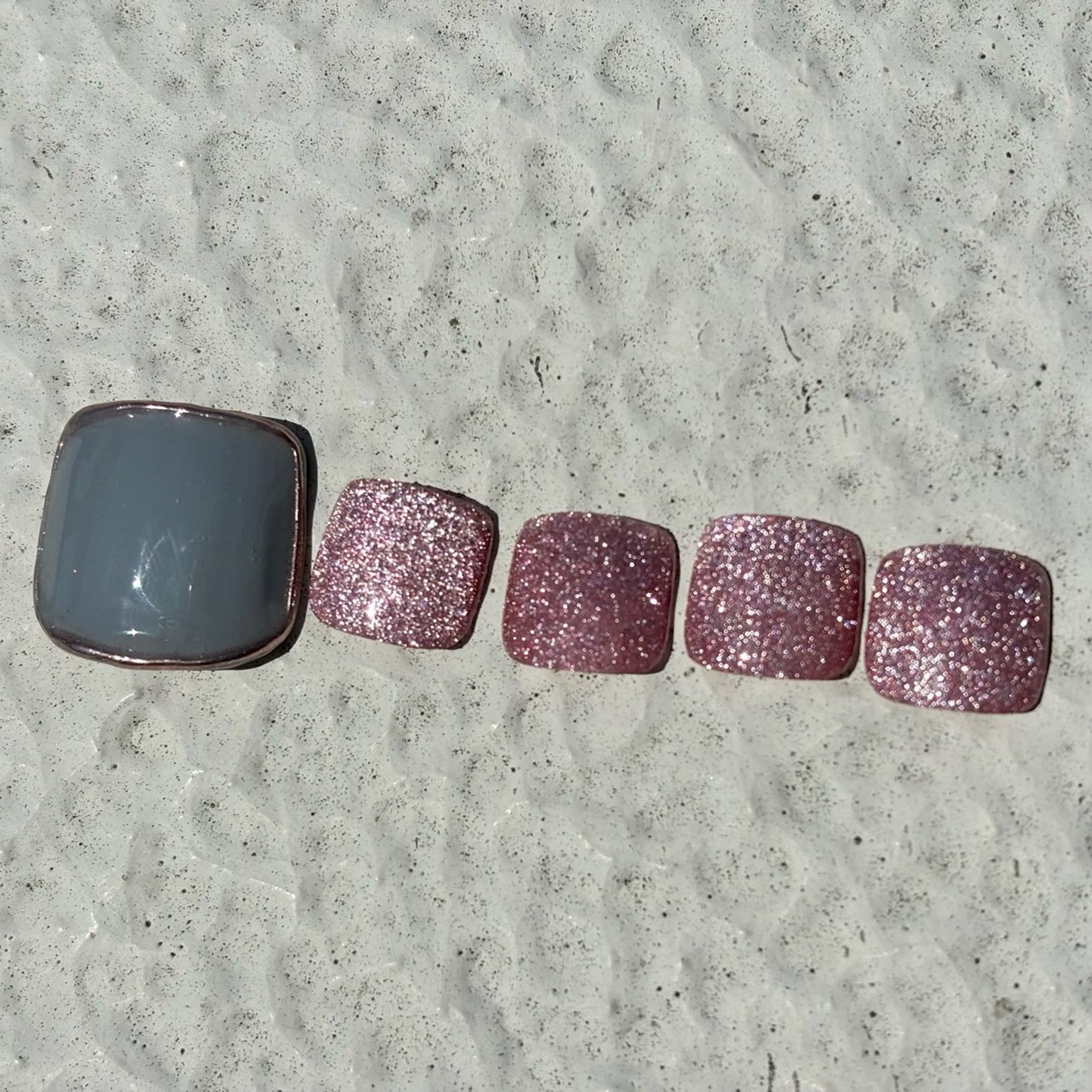 ネイル マグネットネイル ミラーネイル 伊藤 貴恵のネイルデザイン