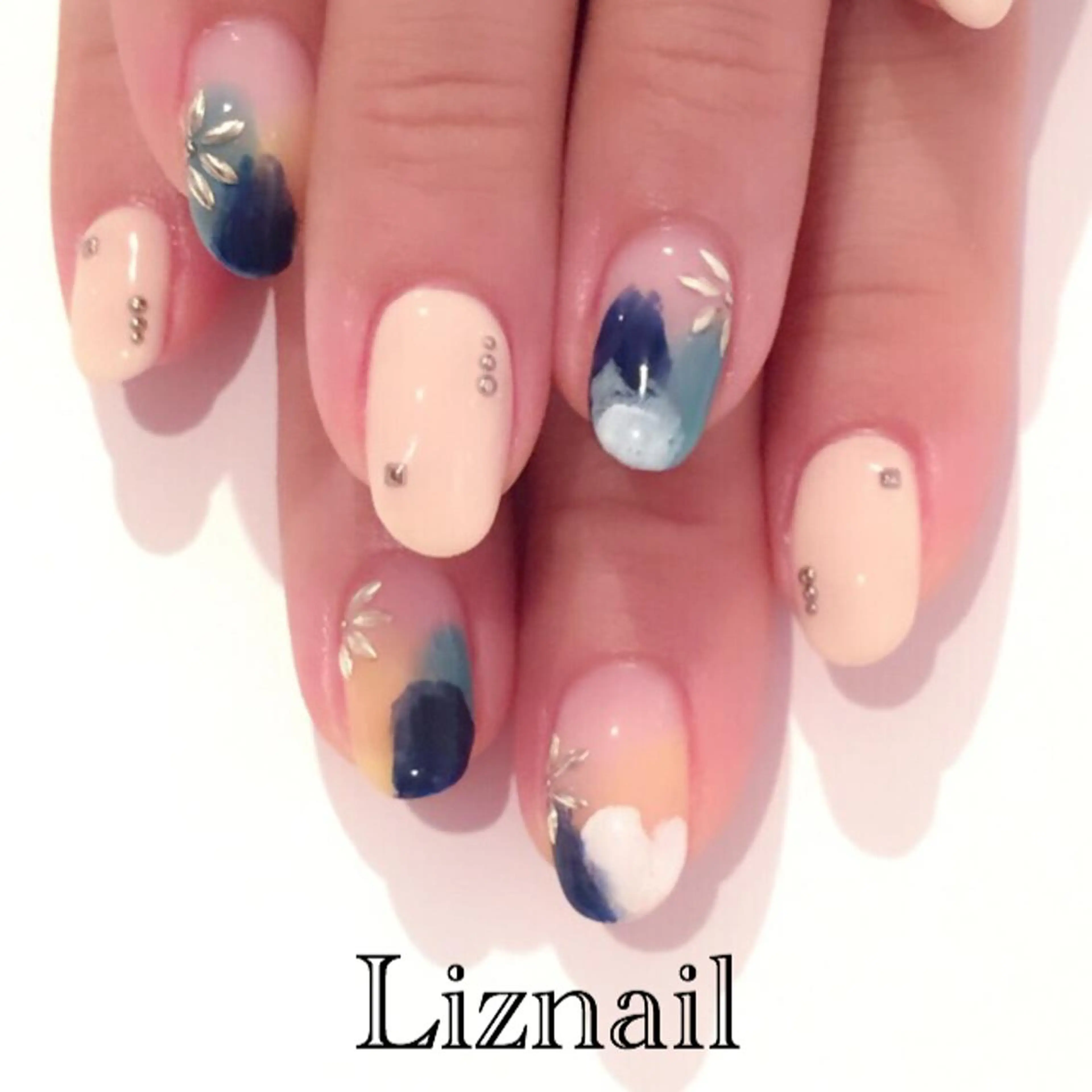 ネイル Rawr / saoriのネイルデザイン