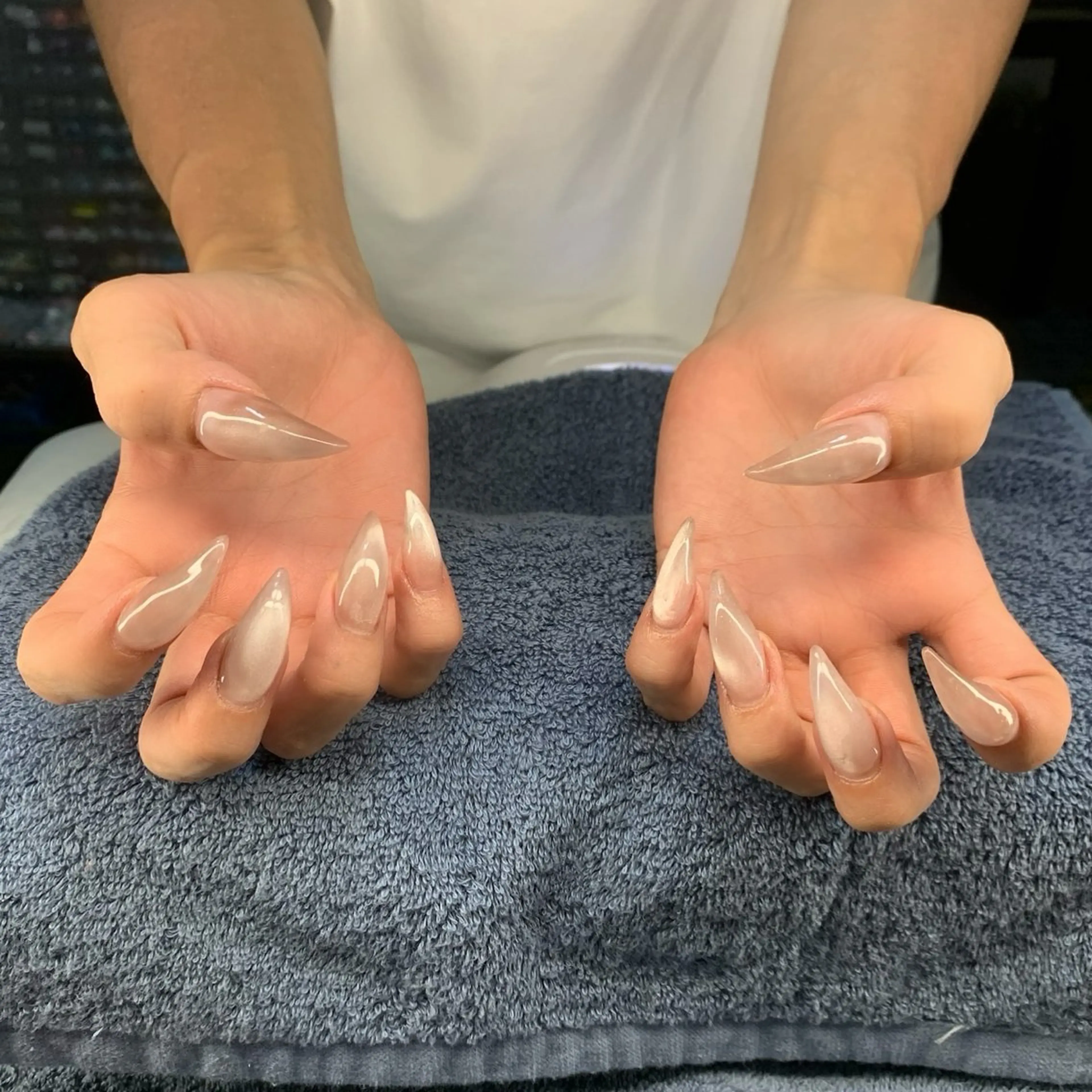 長さ出し10本💅 猫爪ネイル･クロウネイル（オフ込み）ワンカラー･グラデーション･マグネットの写真