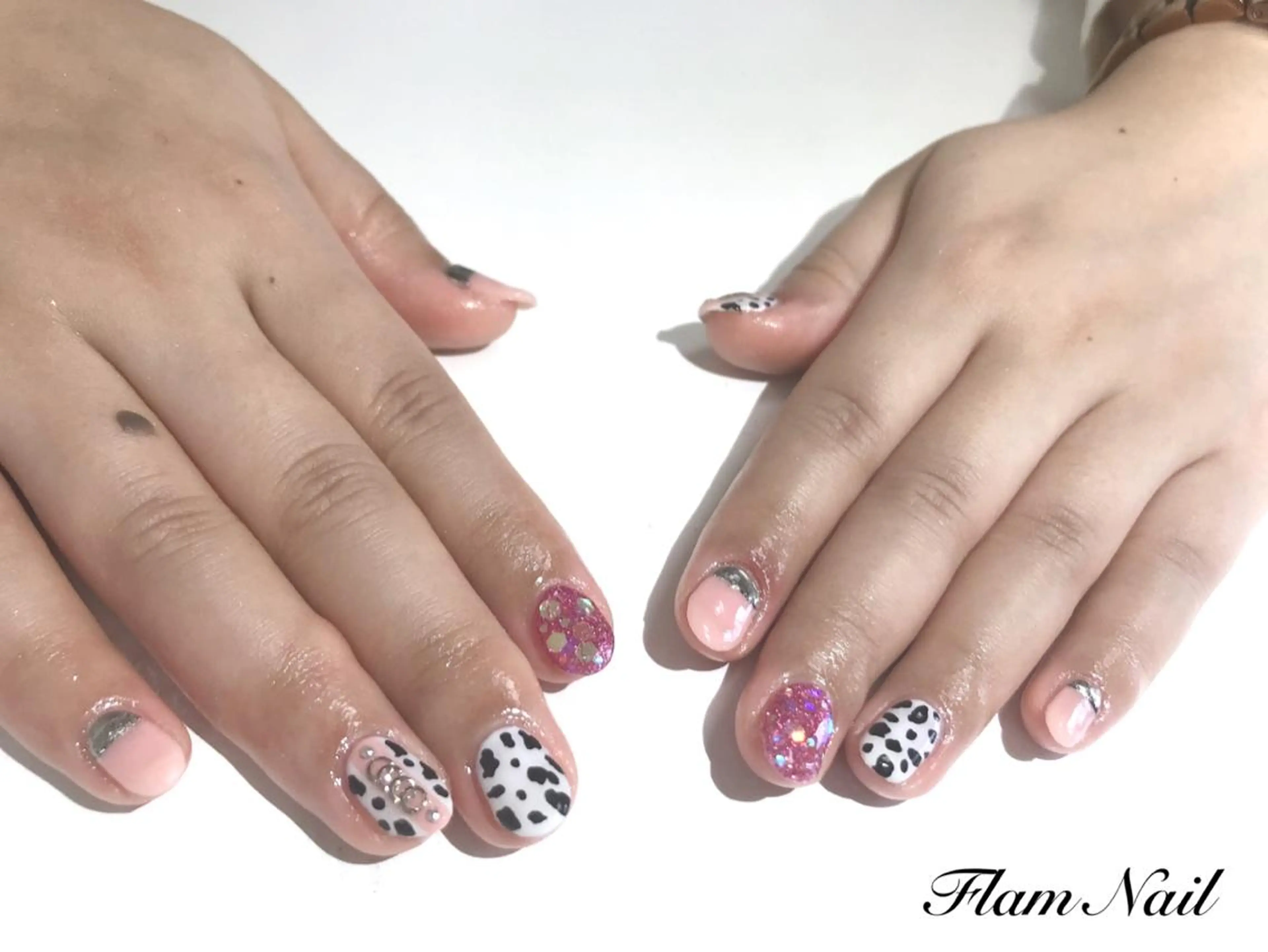 ネイル ピンク Flam Nailのネイルデザイン
