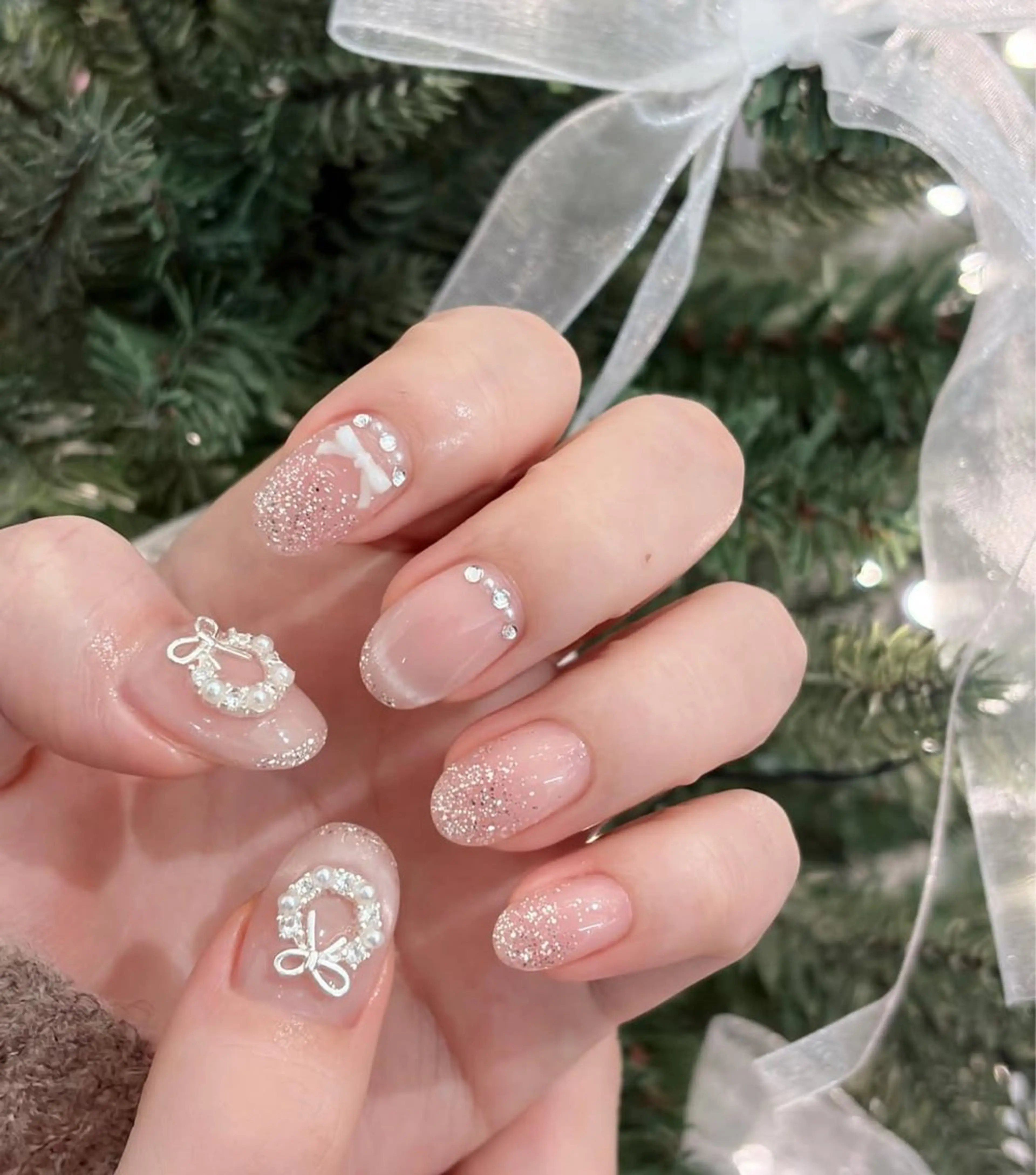 ネイル アニマル柄 オーロラネイル チークネイル フラッシュネイル ジェルネイル ハンドネイル Hinaa 池袋のネイルデザイン