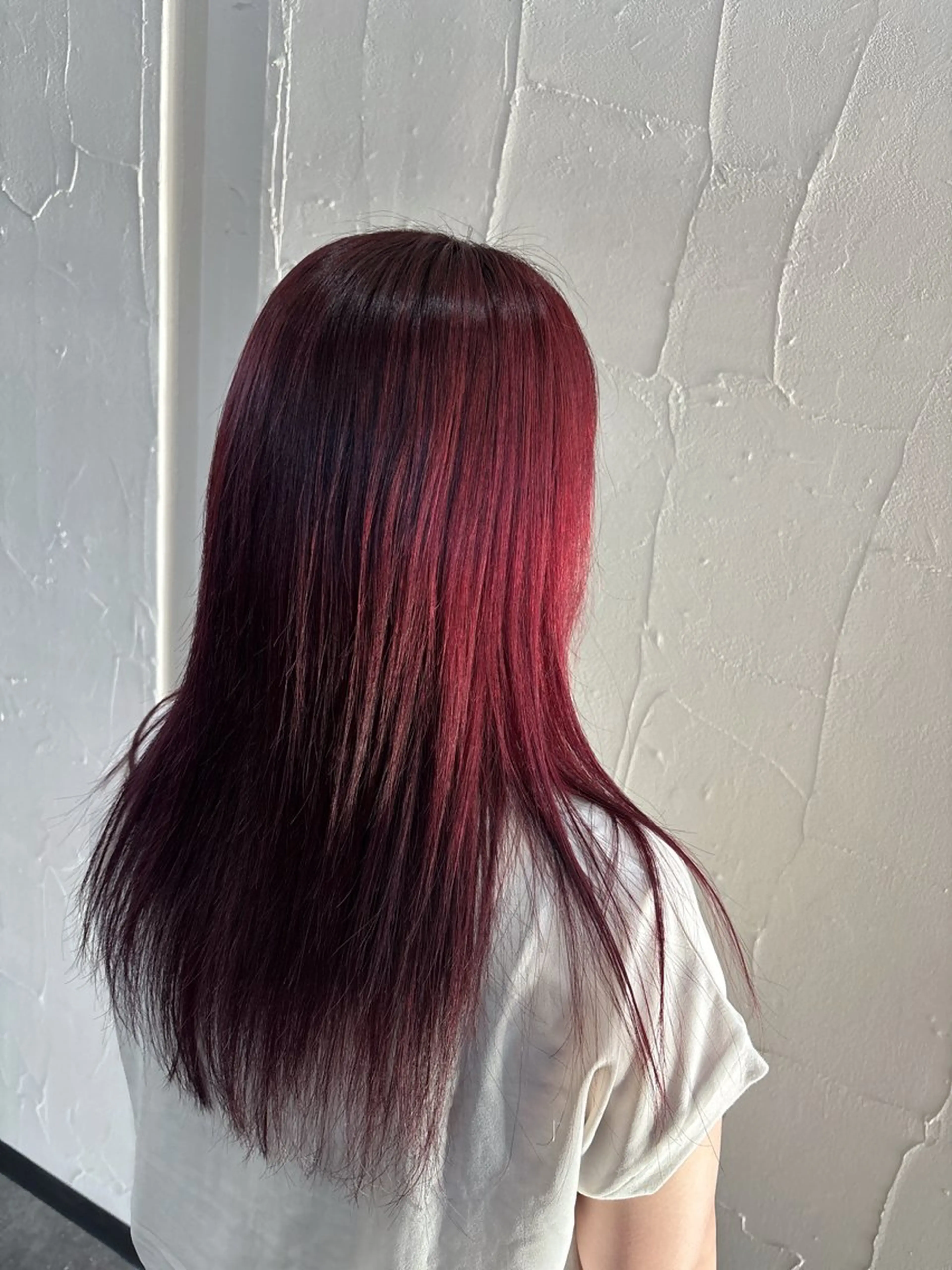 セミロング カット ヘアカラー 桑野 葵のヘアスタイル