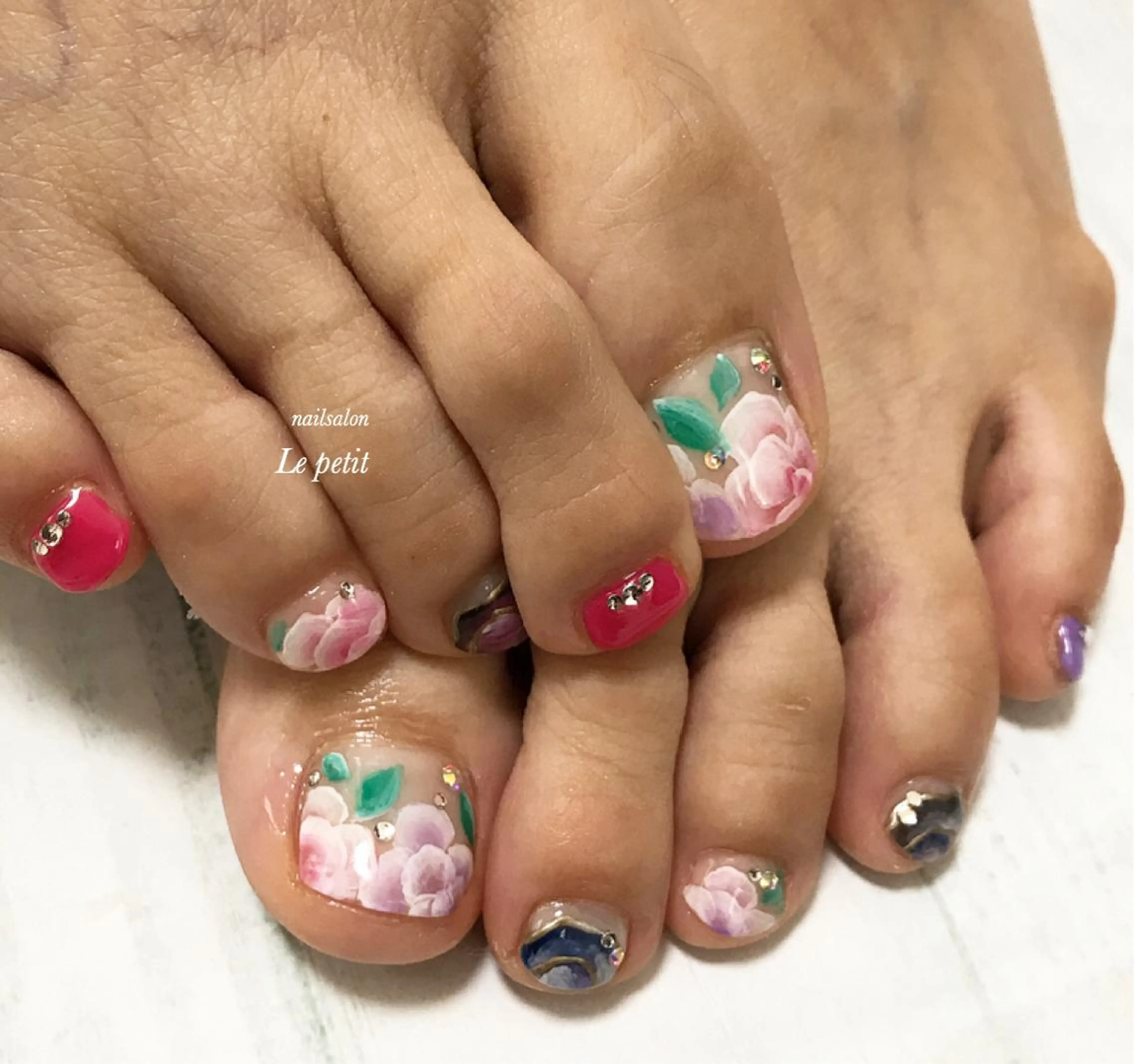 ネイル 石野 広佳のネイルデザイン